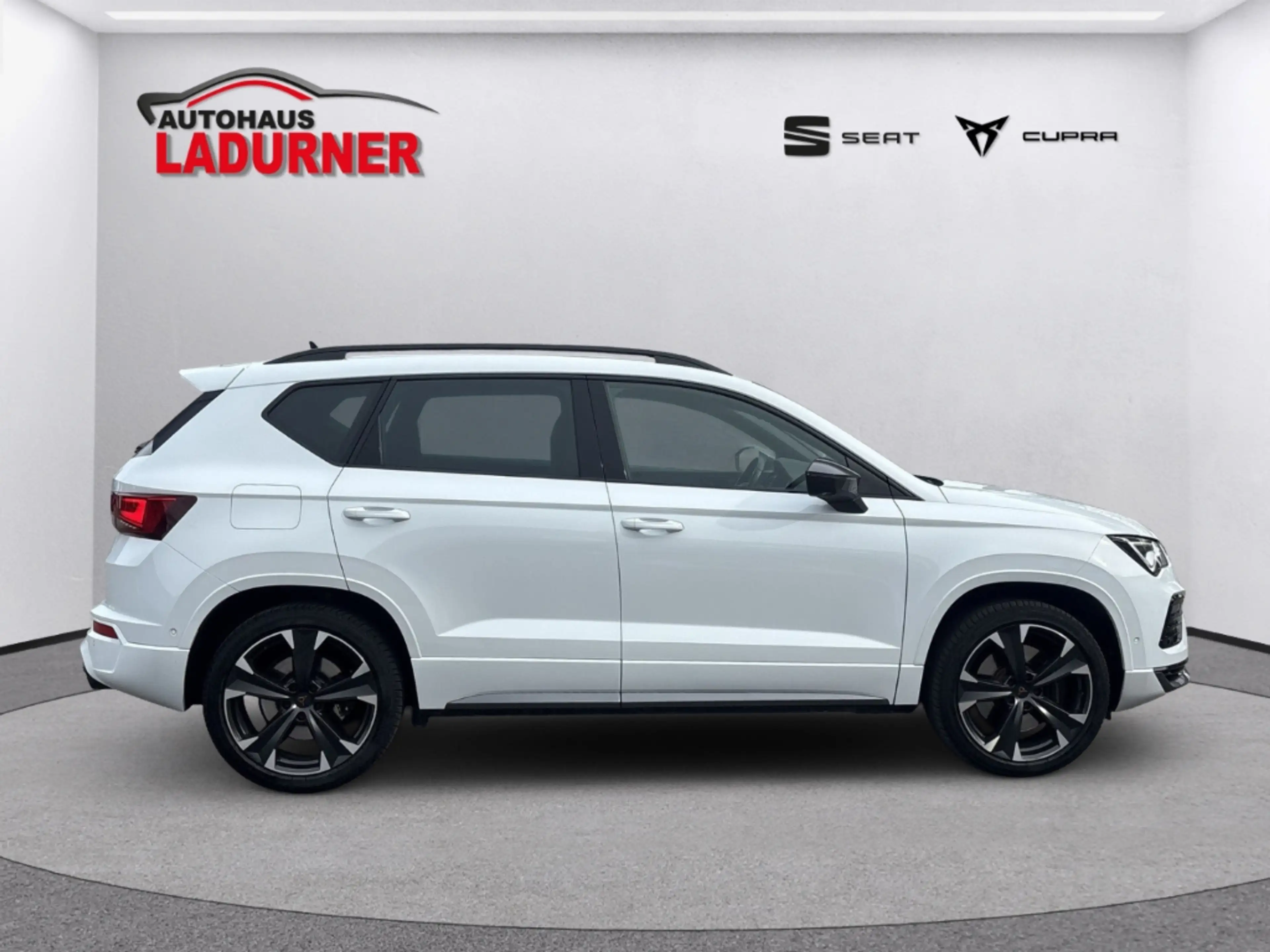 CUPRA Ateca *VZ 4Drive+AHK-klappbar+Navi+360 Kamera+LED+Sperrd — photo 6
