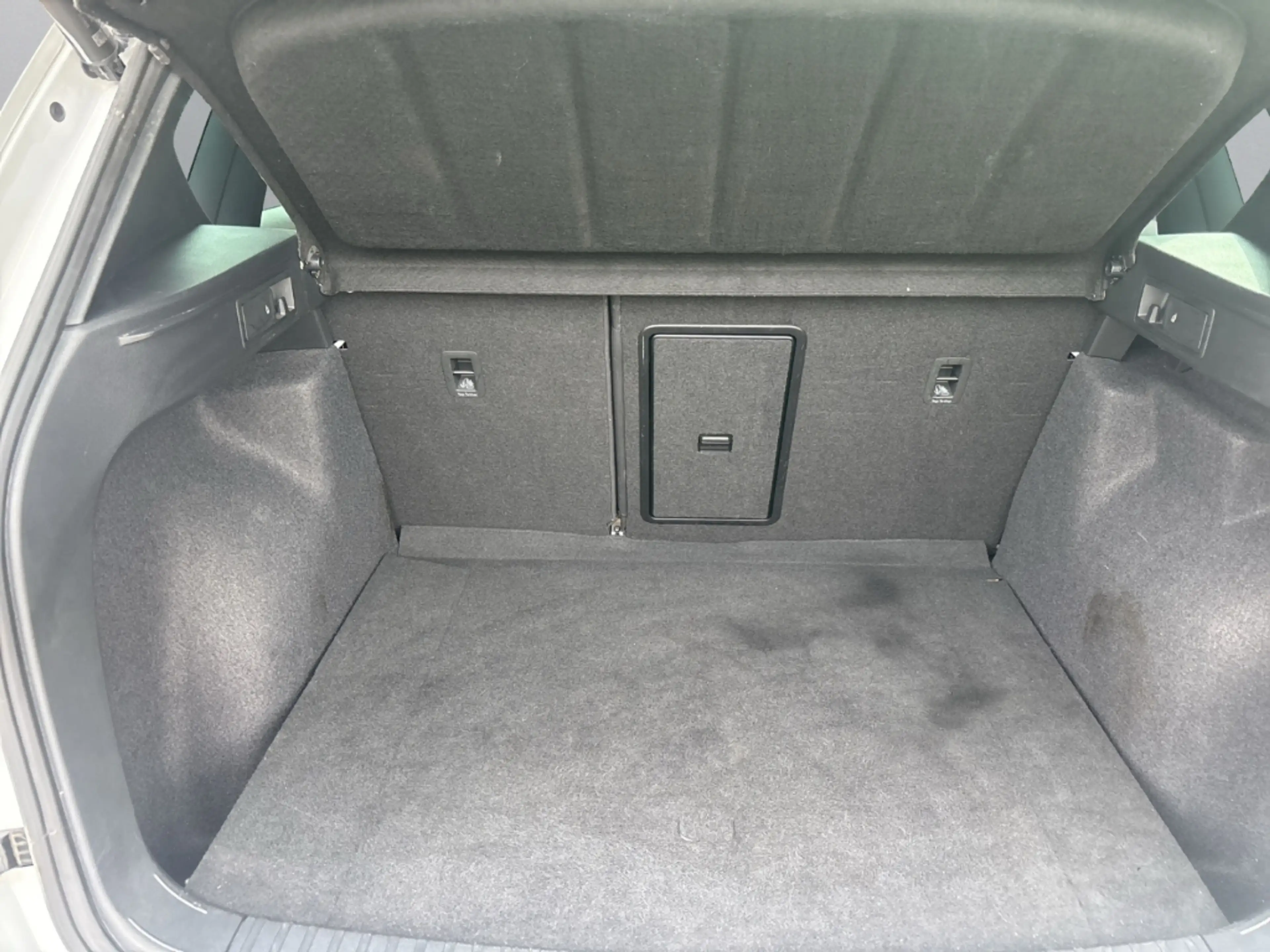CUPRA Ateca *VZ 4Drive+AHK-klappbar+Navi+360 Kamera+LED+Sperrd — photo 10