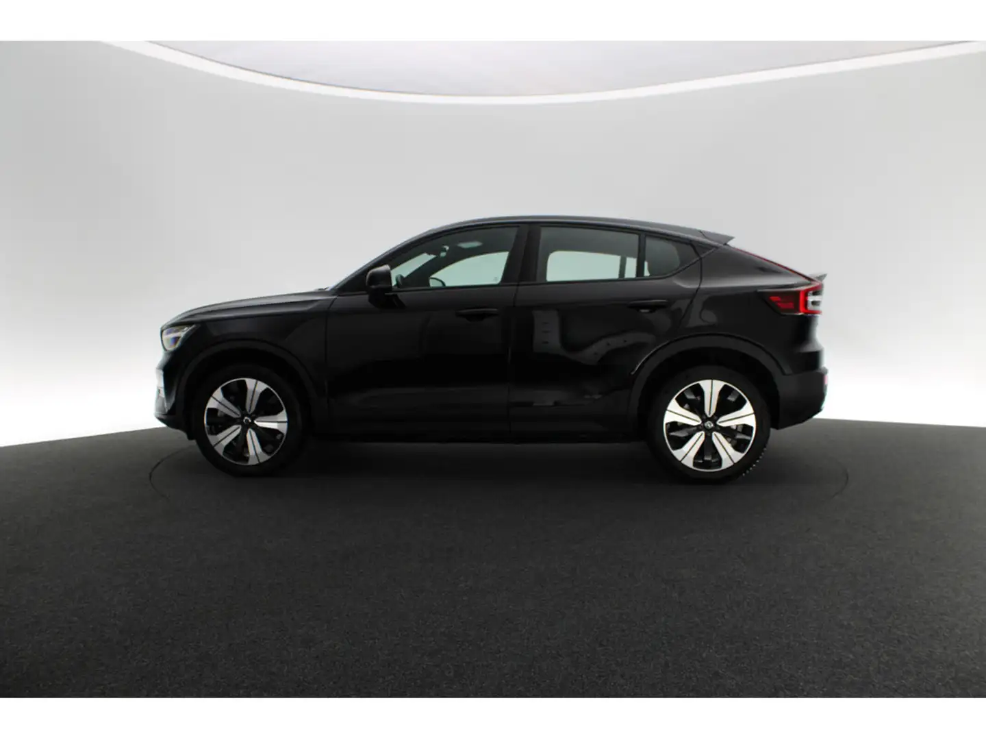 Volvo C40 Core Recharge Pure Electric 2WD LED PANO Schwarz - 2