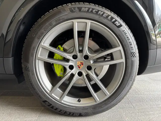 Porsche Cayenne E-Hybrid Ansicht 6