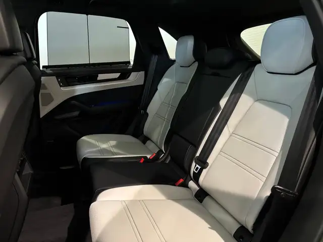 Porsche Cayenne E-Hybrid Ansicht 11