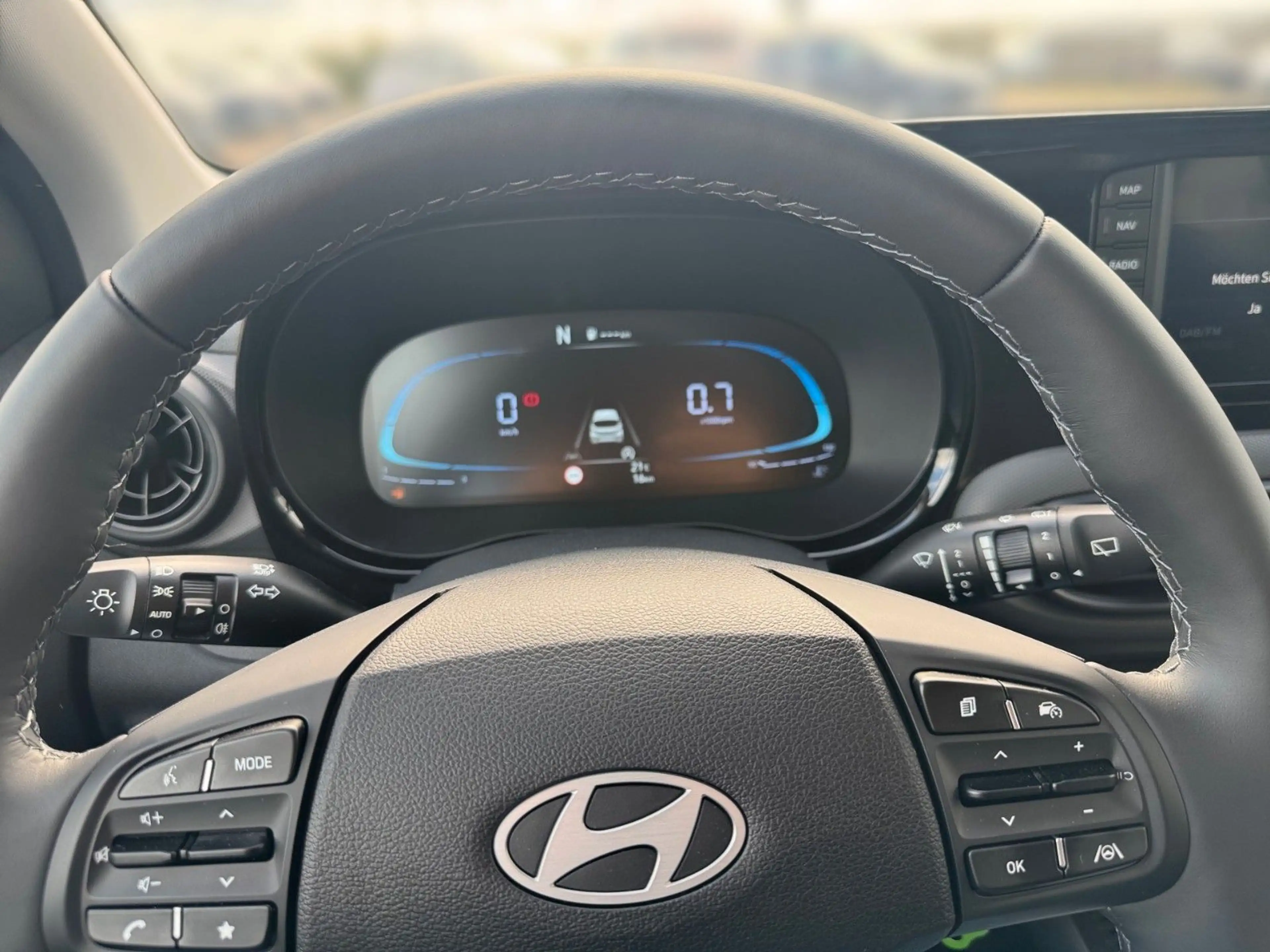 Hyundai i10 1.2 AT Trend NAVI KAMERA DAB APP — photo 8