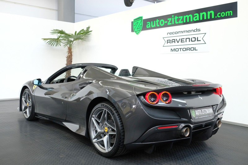 Ferrari F8 Spider CARBON/LIFT/RACINGSEATS/PASS.DISPLAY/ — photo 2
