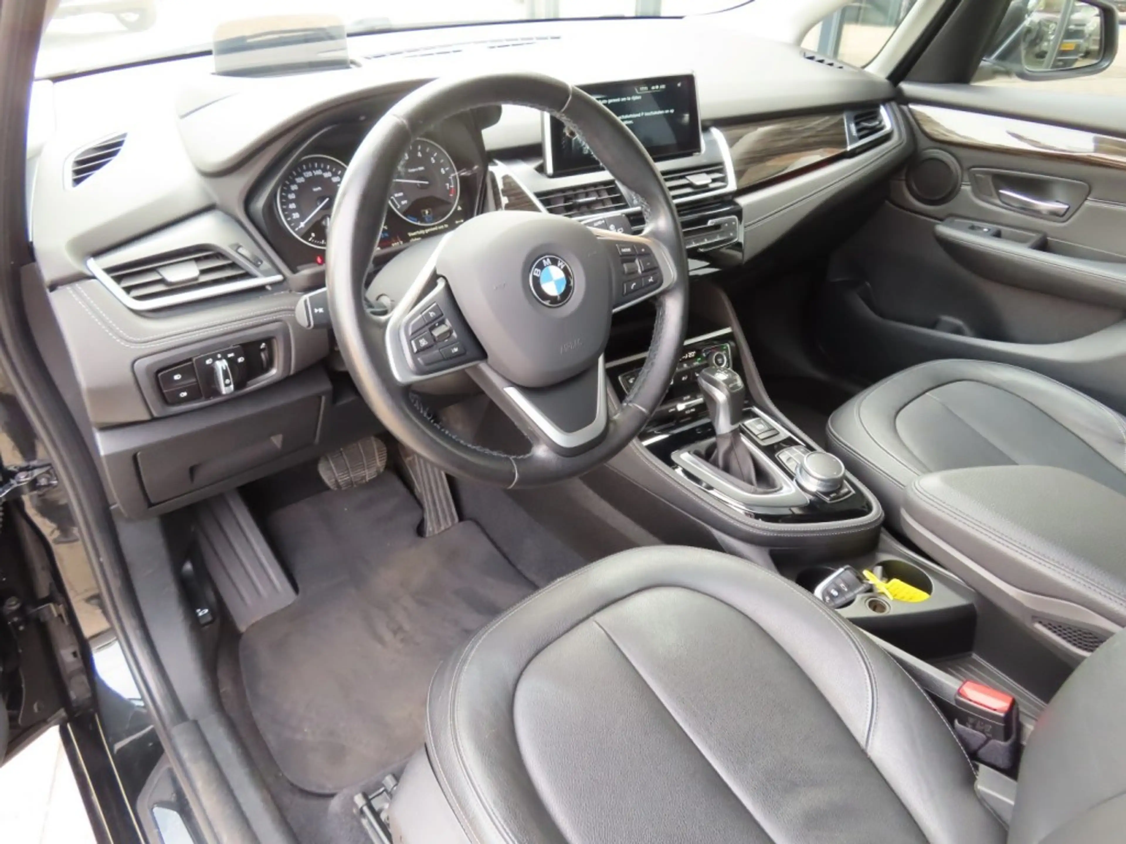 BMW 225 225XE iP High Exe Navi Camera Leder 2x Pdc 2016 — photo 9