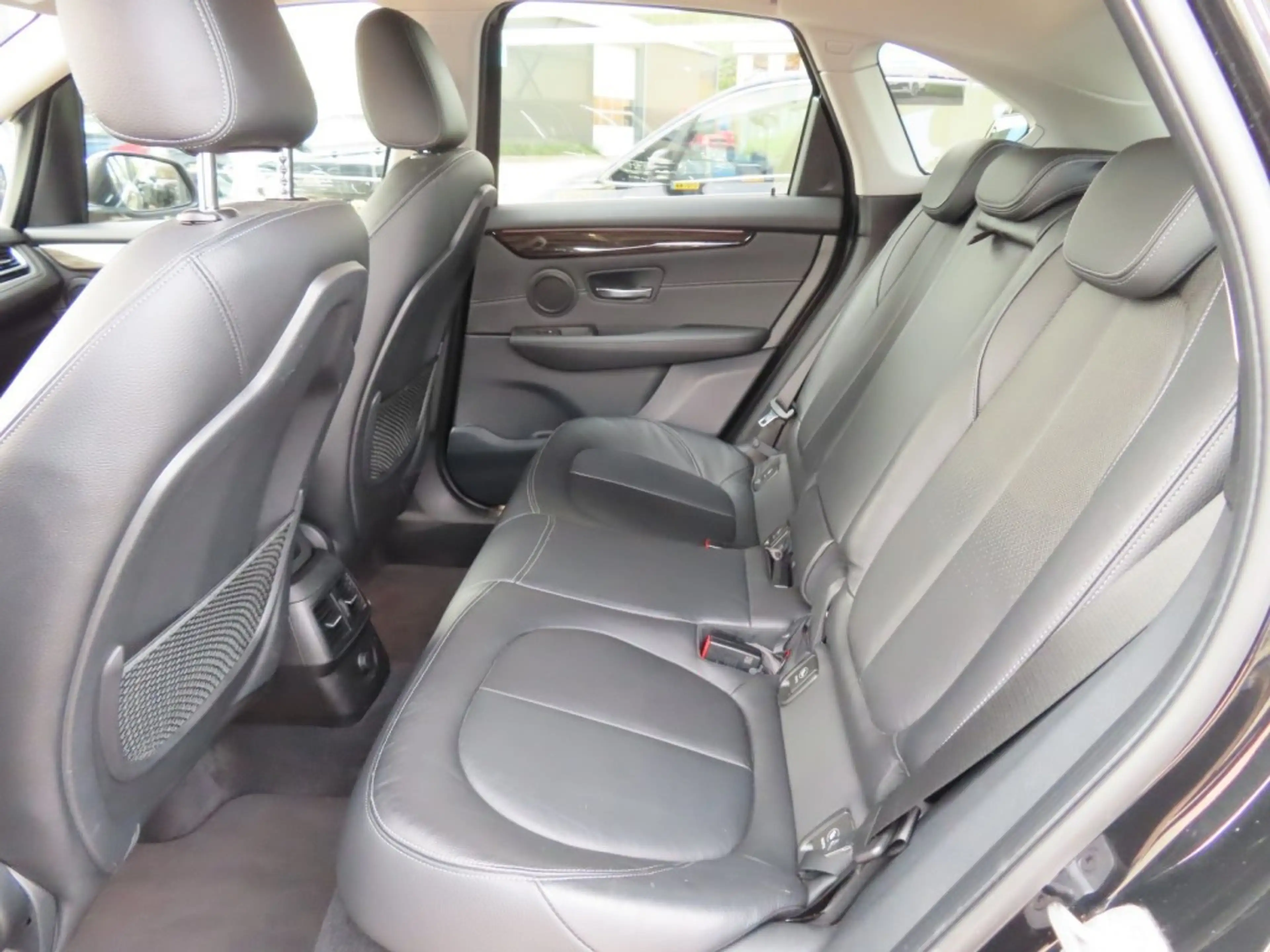 BMW 225 225XE iP High Exe Navi Camera Leder 2x Pdc 2016 — photo 13