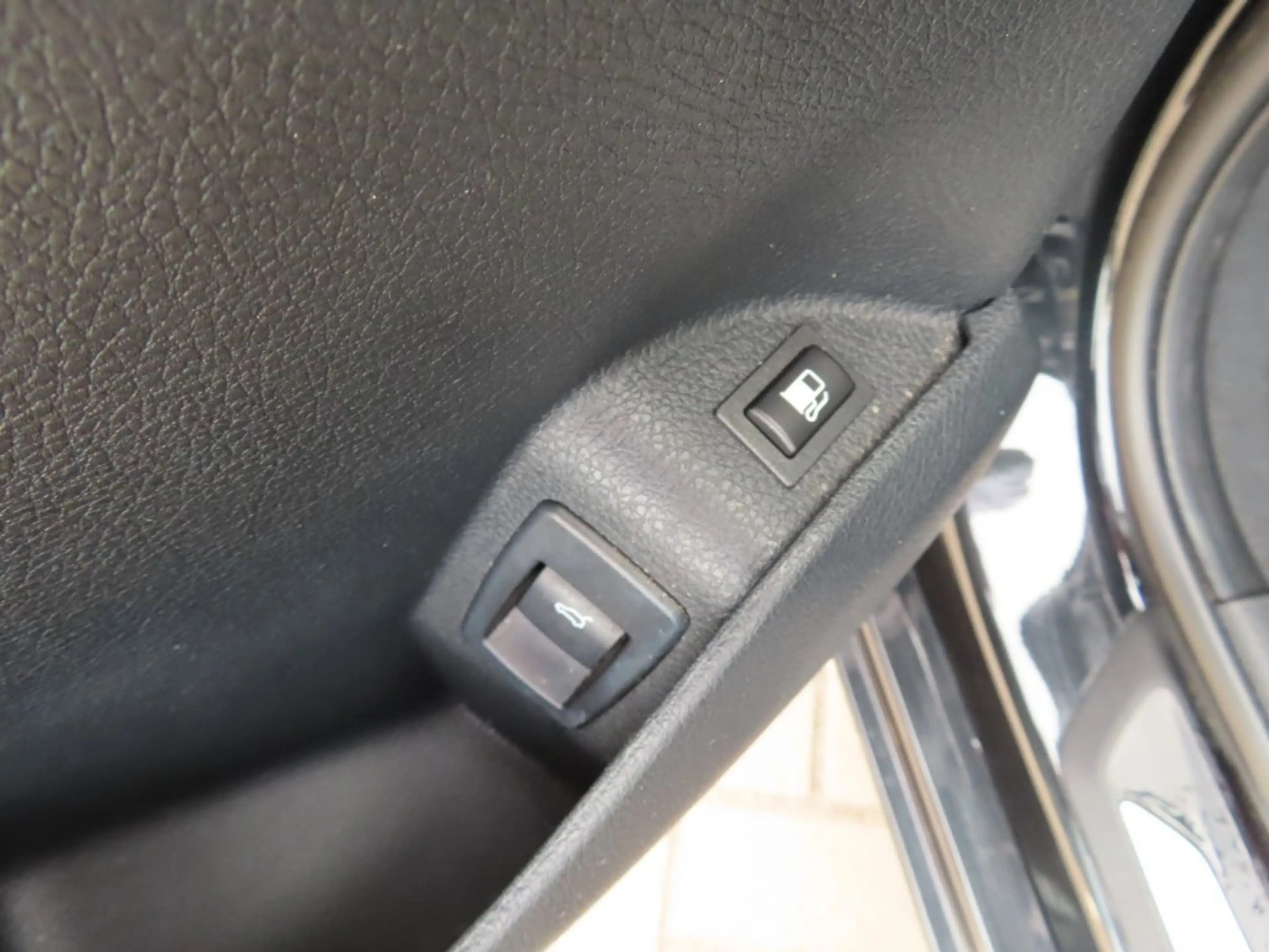 BMW 225 225XE iP High Exe Navi Camera Leder 2x Pdc 2016 — photo 17