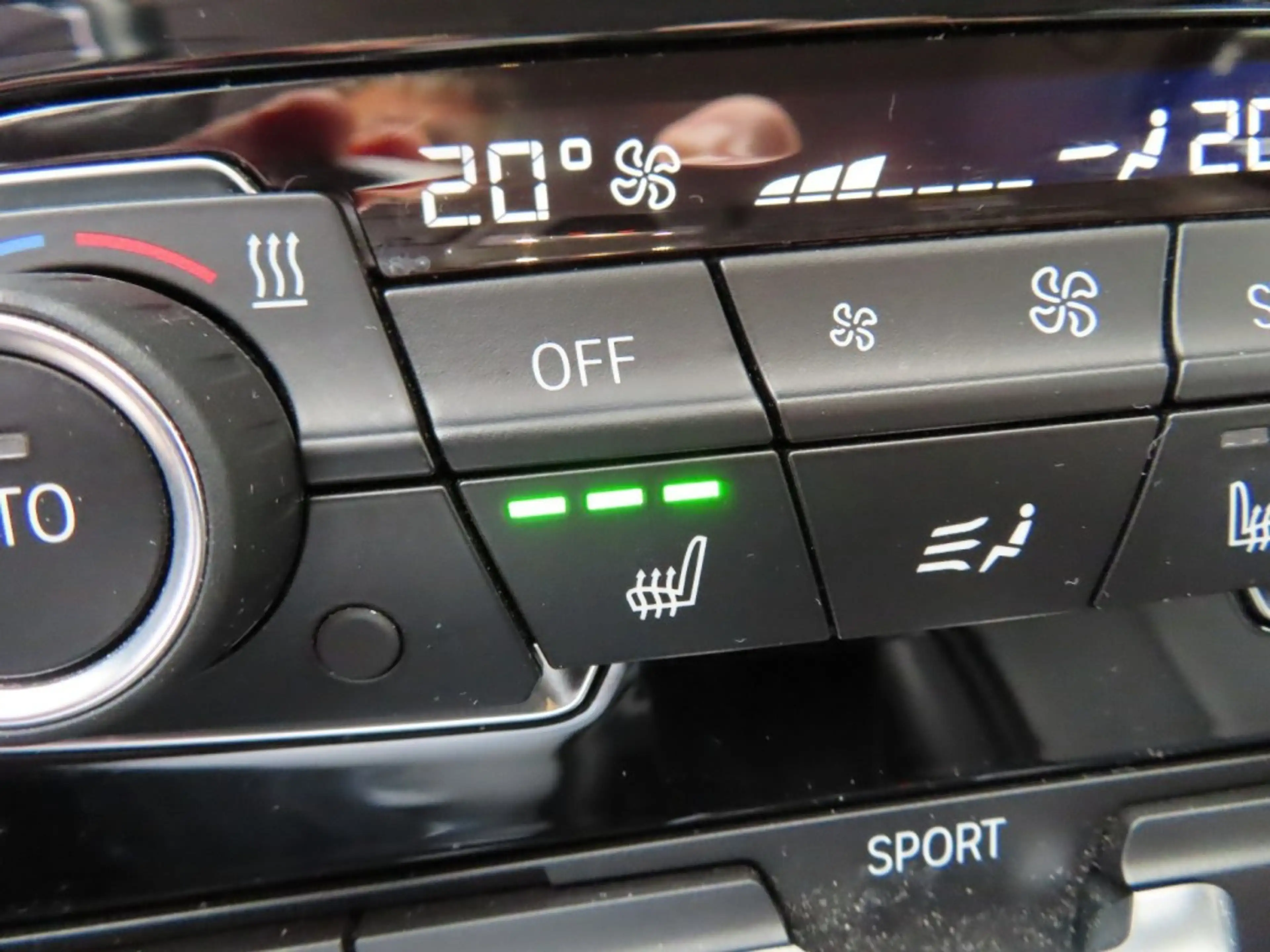 BMW 225 225XE iP High Exe Navi Camera Leder 2x Pdc 2016 — photo 31