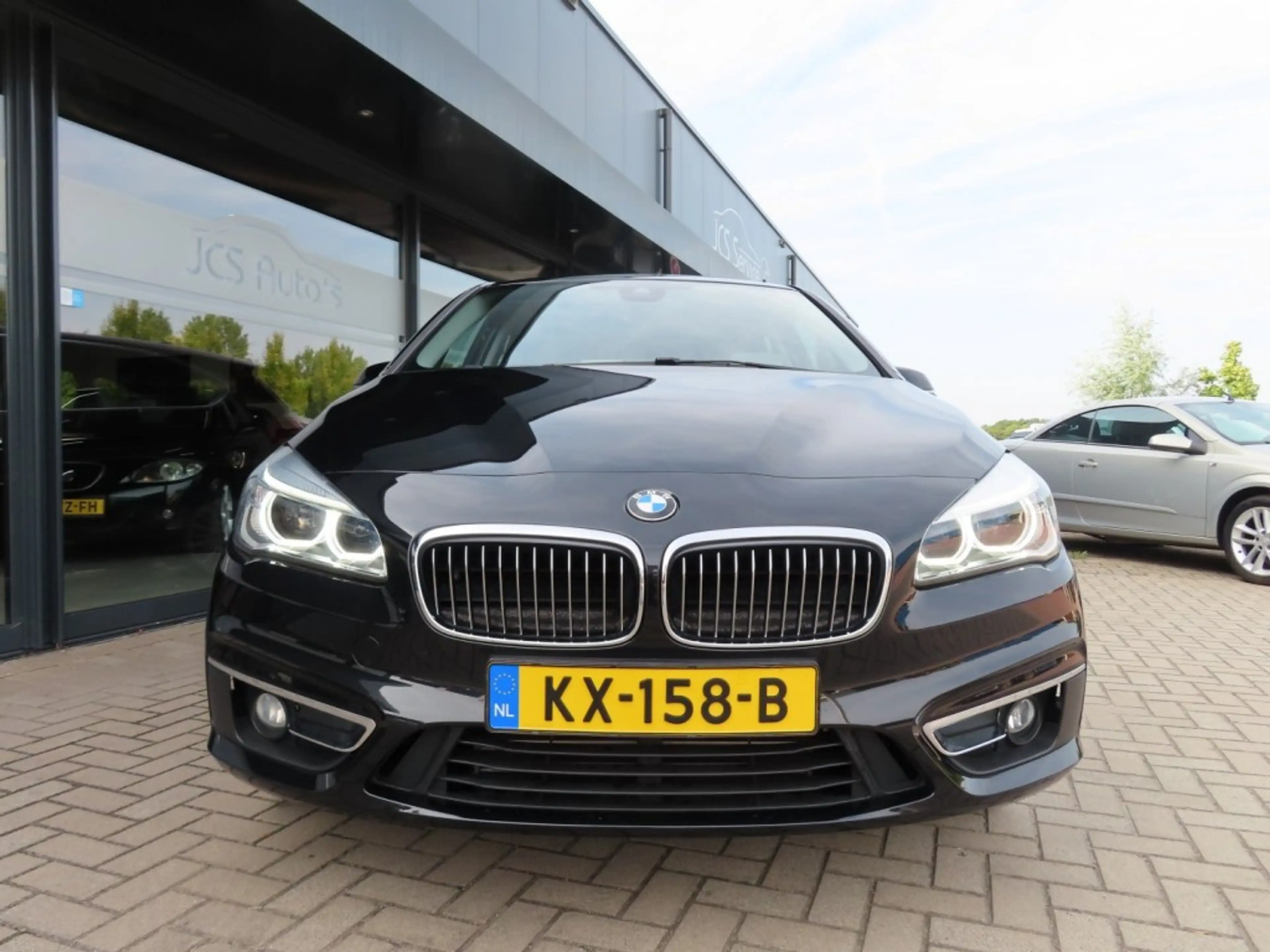 BMW 225 225XE iP High Exe Navi Camera Leder 2x Pdc 2016 — photo 2