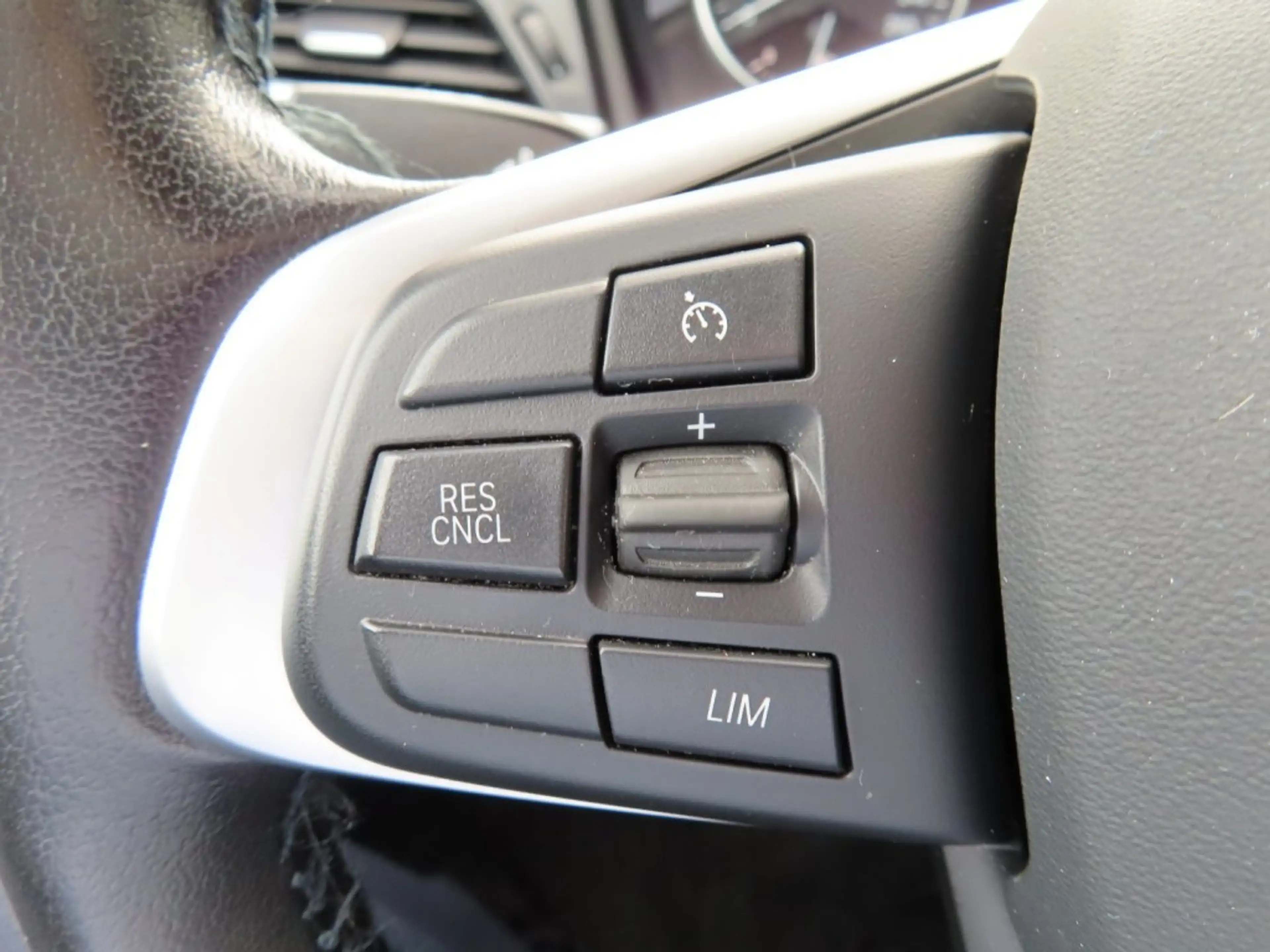 BMW 225 225XE iP High Exe Navi Camera Leder 2x Pdc 2016 — photo 23