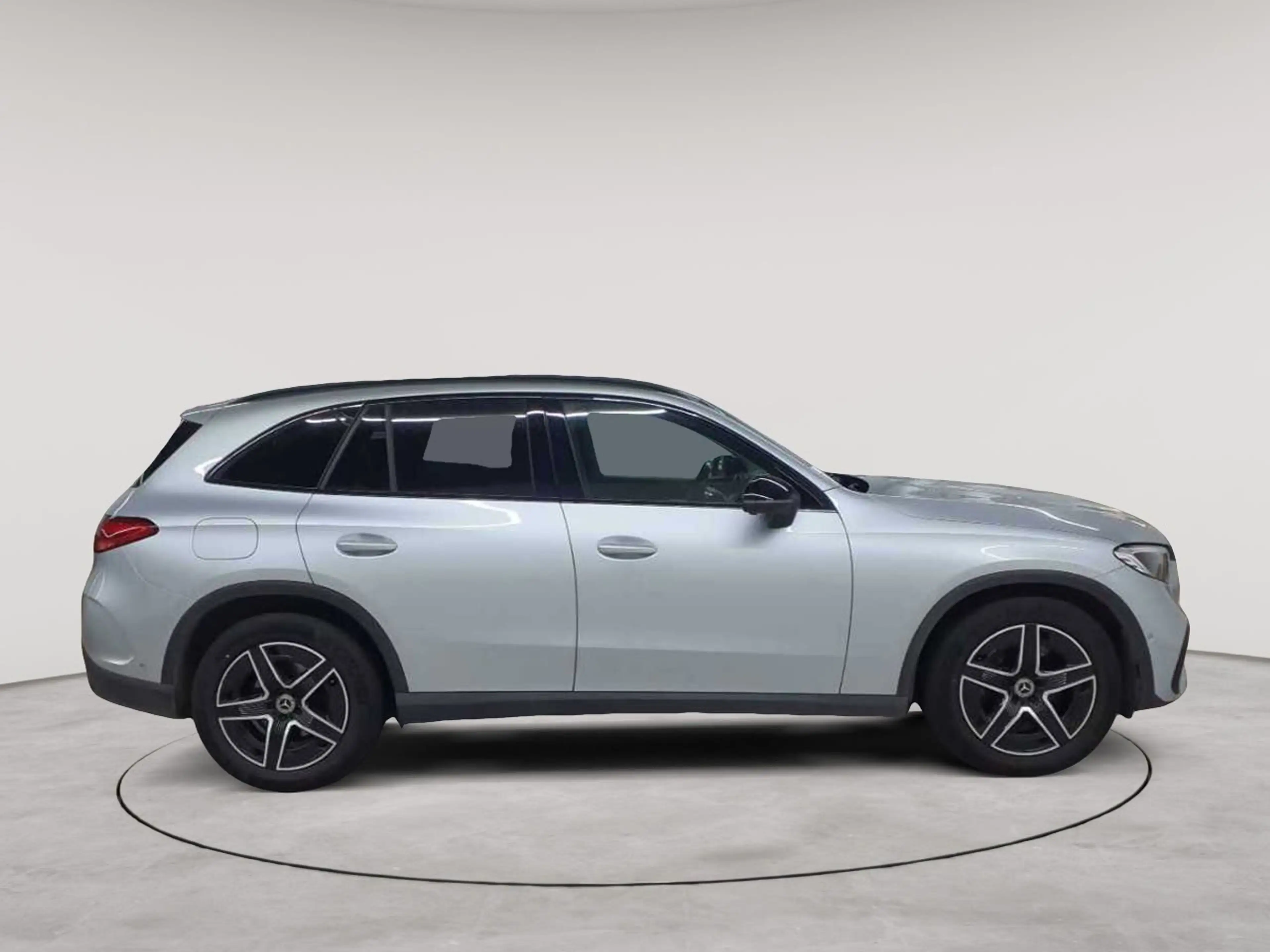 Mercedes-Benz GLC 220 GLC220d 4M-AMG Advanced AHK DIS KAM360 — photo 3