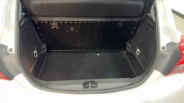 Opel Corsa view 14