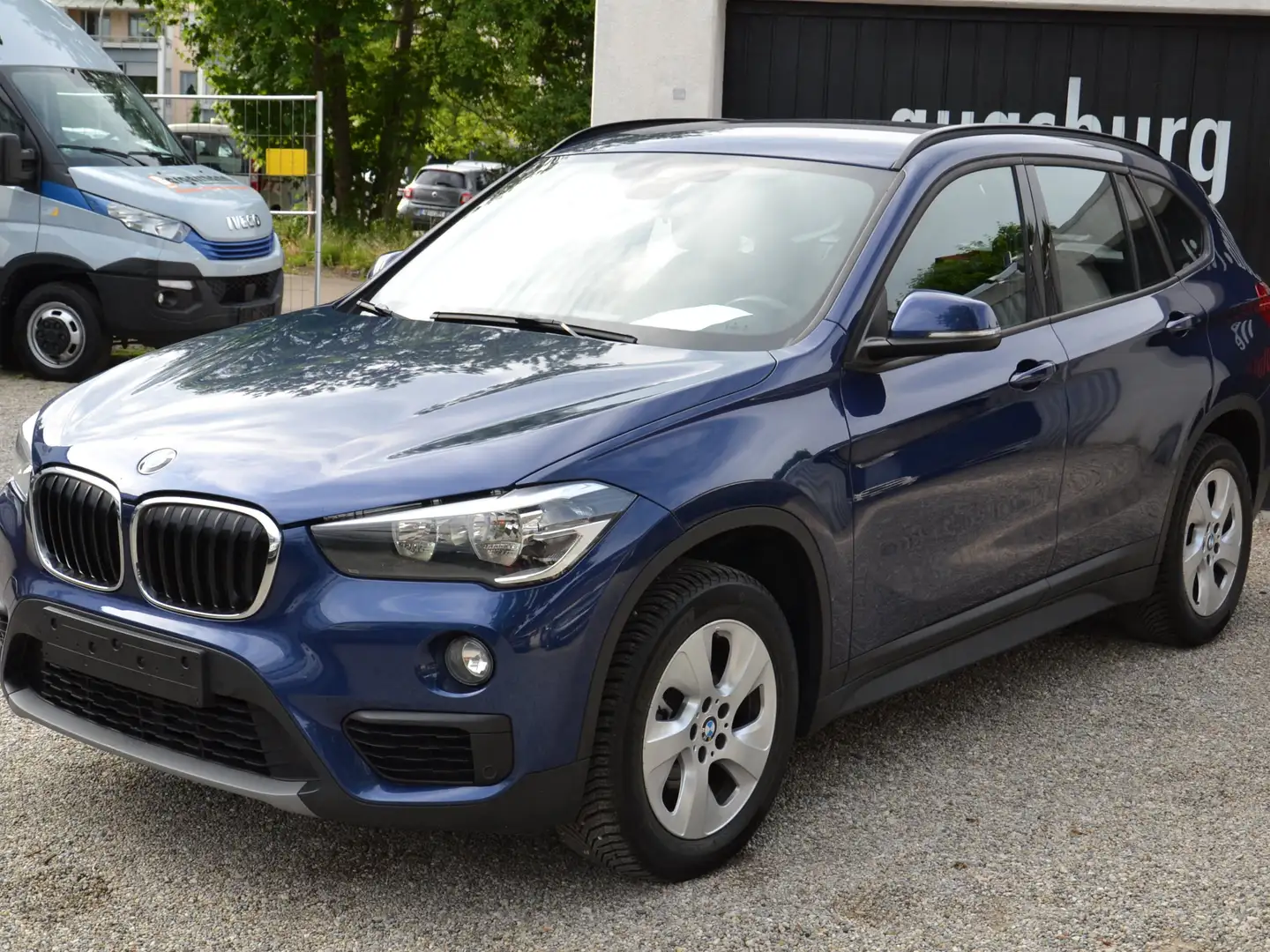 BMW X1 xDrive 18 d Advantage Aut. , AHK, Alu Bleu - 1