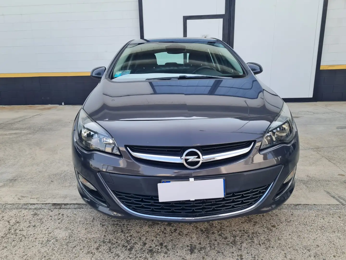 Opel Astra Astra 5p 1.7 cdti Cosmo 110cv PER COMMERCIANTI - 2