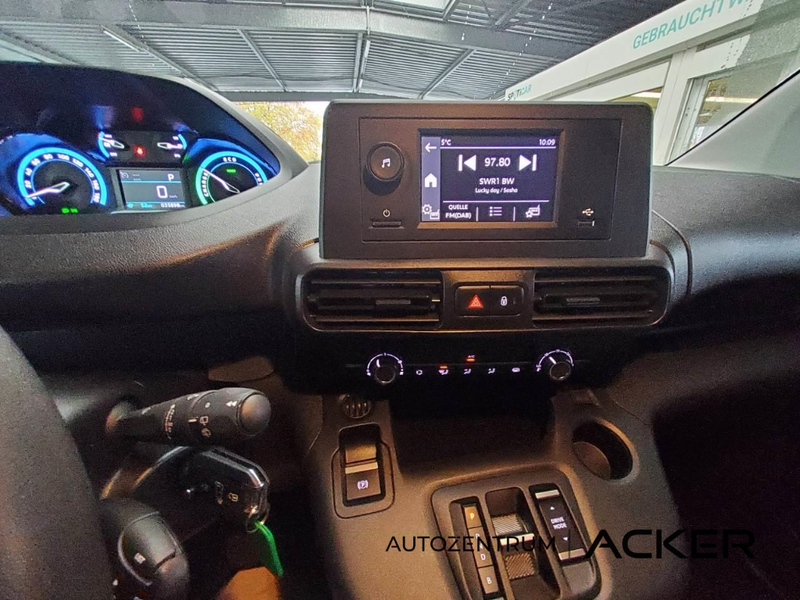 Peugeot Partner Premium Elektromotor L1 50kWh -52%* — photo 5