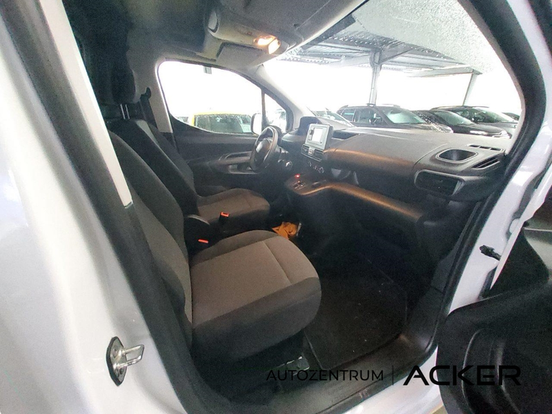 Peugeot Partner Premium Elektromotor L1 50kWh -52%* — photo 3