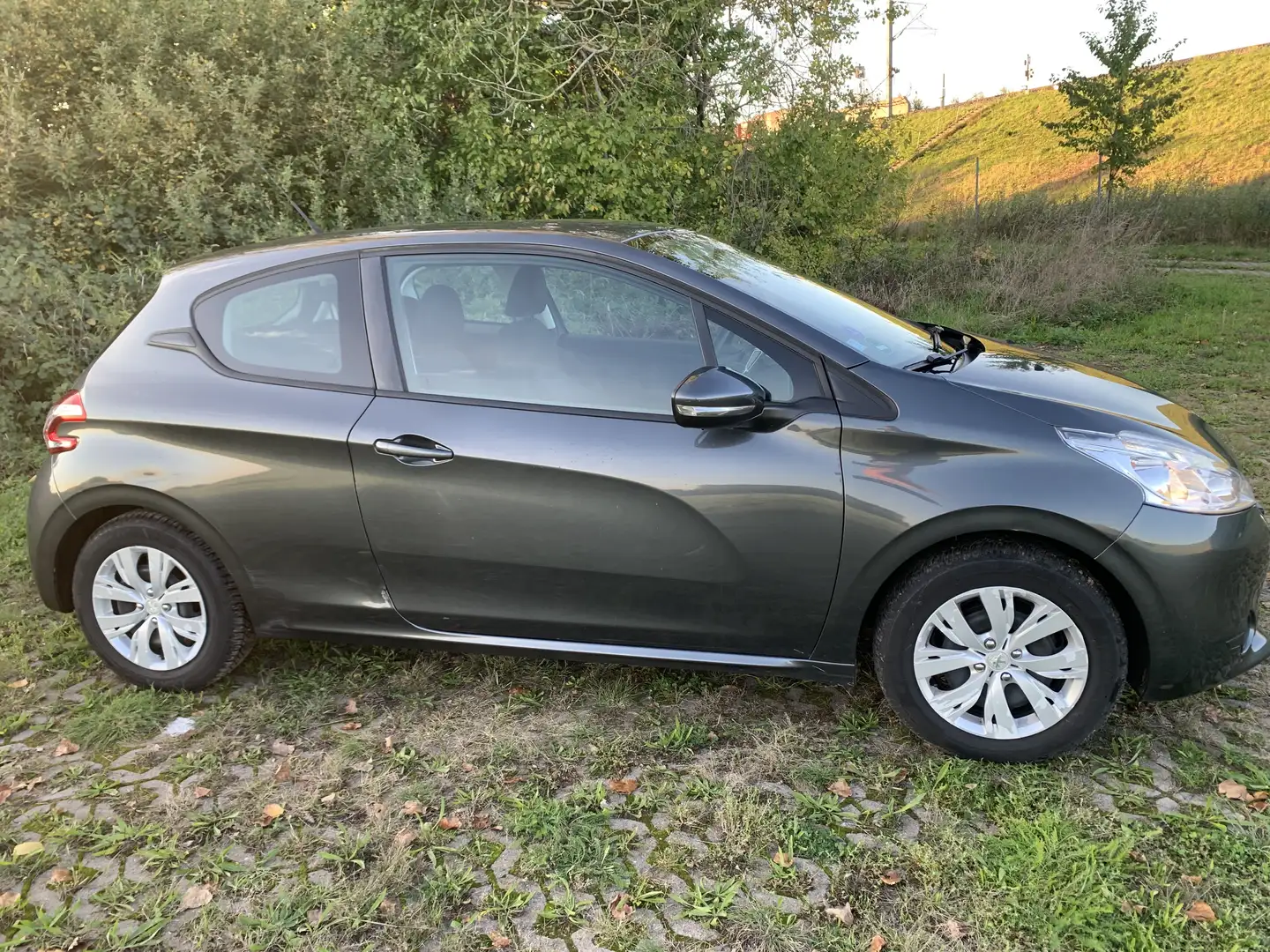 Peugeot 208 208 1.0 PureTech 68ch BVM5 Access - 2