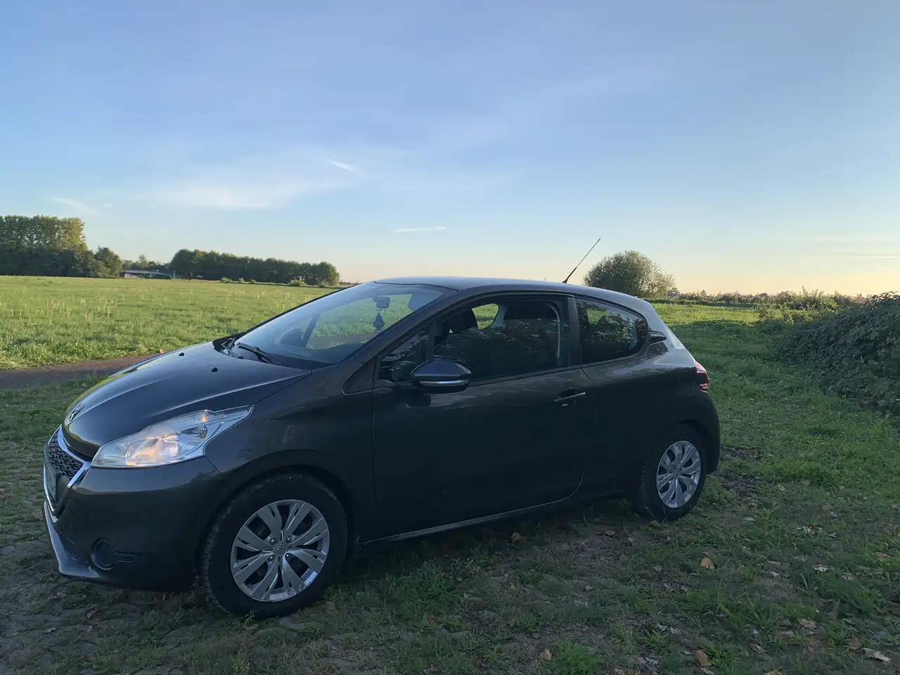 Peugeot 208 1.0 PureTech 68ch BVM5 Access