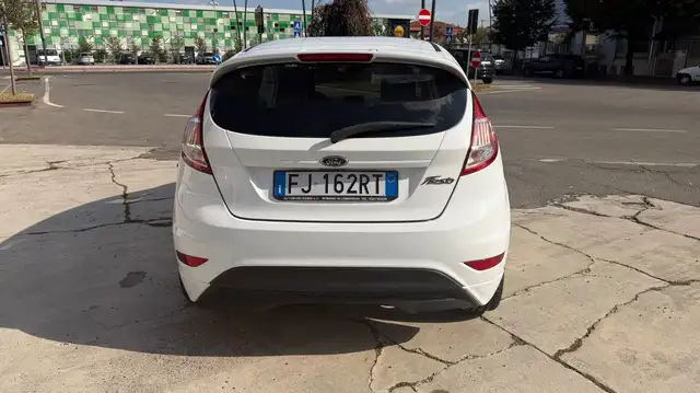Ford Fiesta view 6