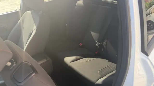 Ford Fiesta view 12