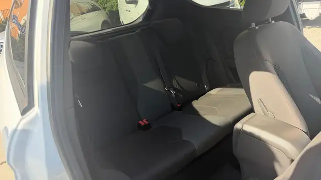 Ford Fiesta view 15