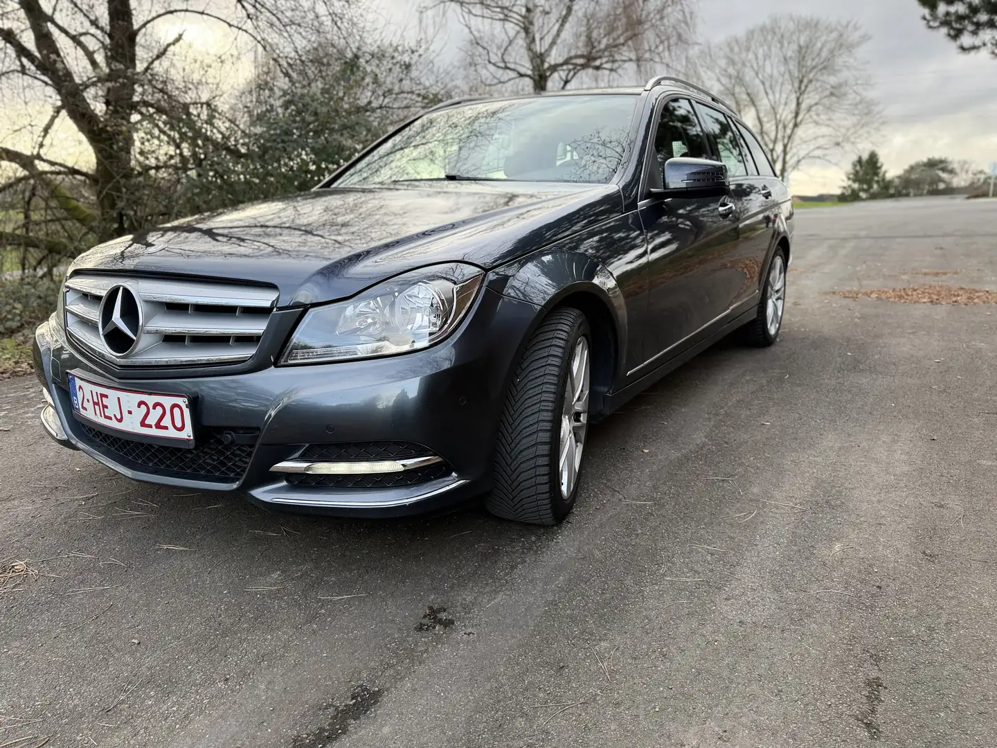 Mercedes-Benz C 180 T Edition| AVANGARDE| NAVI| Bleu - 2