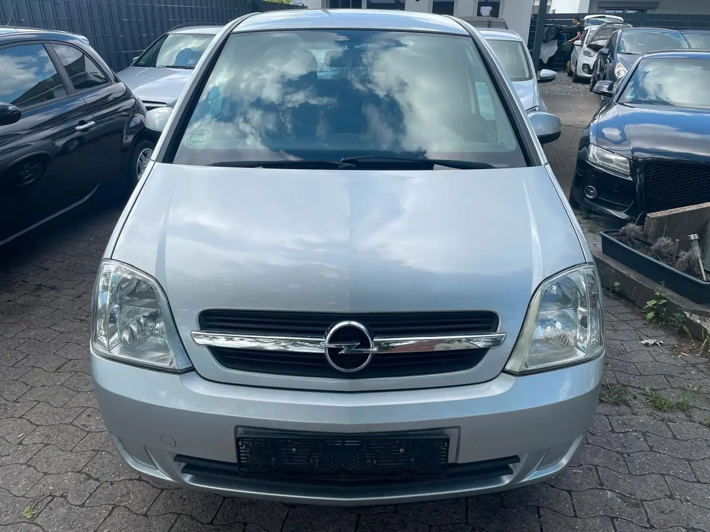 Opel Meriva 1.4 TWINPORT,Klima,Servo,Alu,TÜV 04/2026 Argent - 2