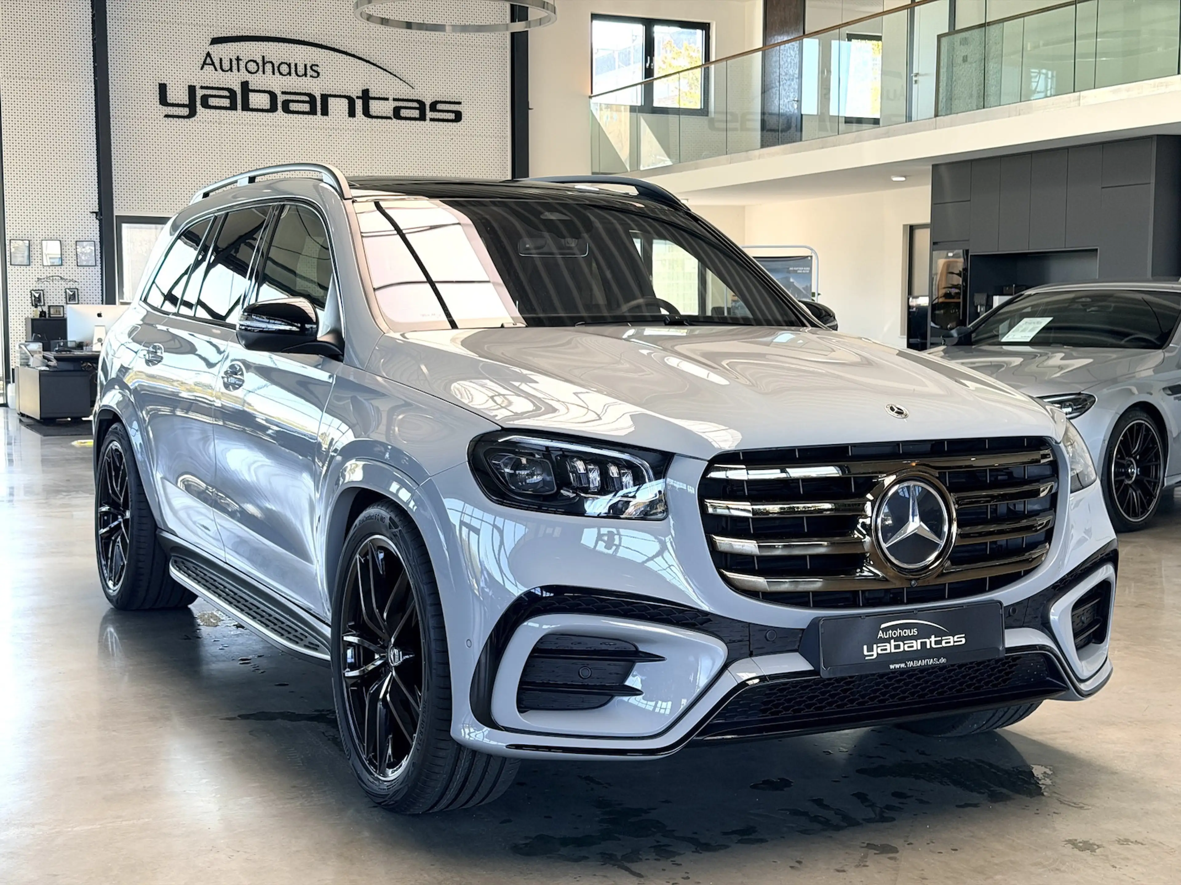 Mercedes-Benz GLS 450 4M AMG Night Keyless Magic 360Gr. HUP 7Sit. — photo 3