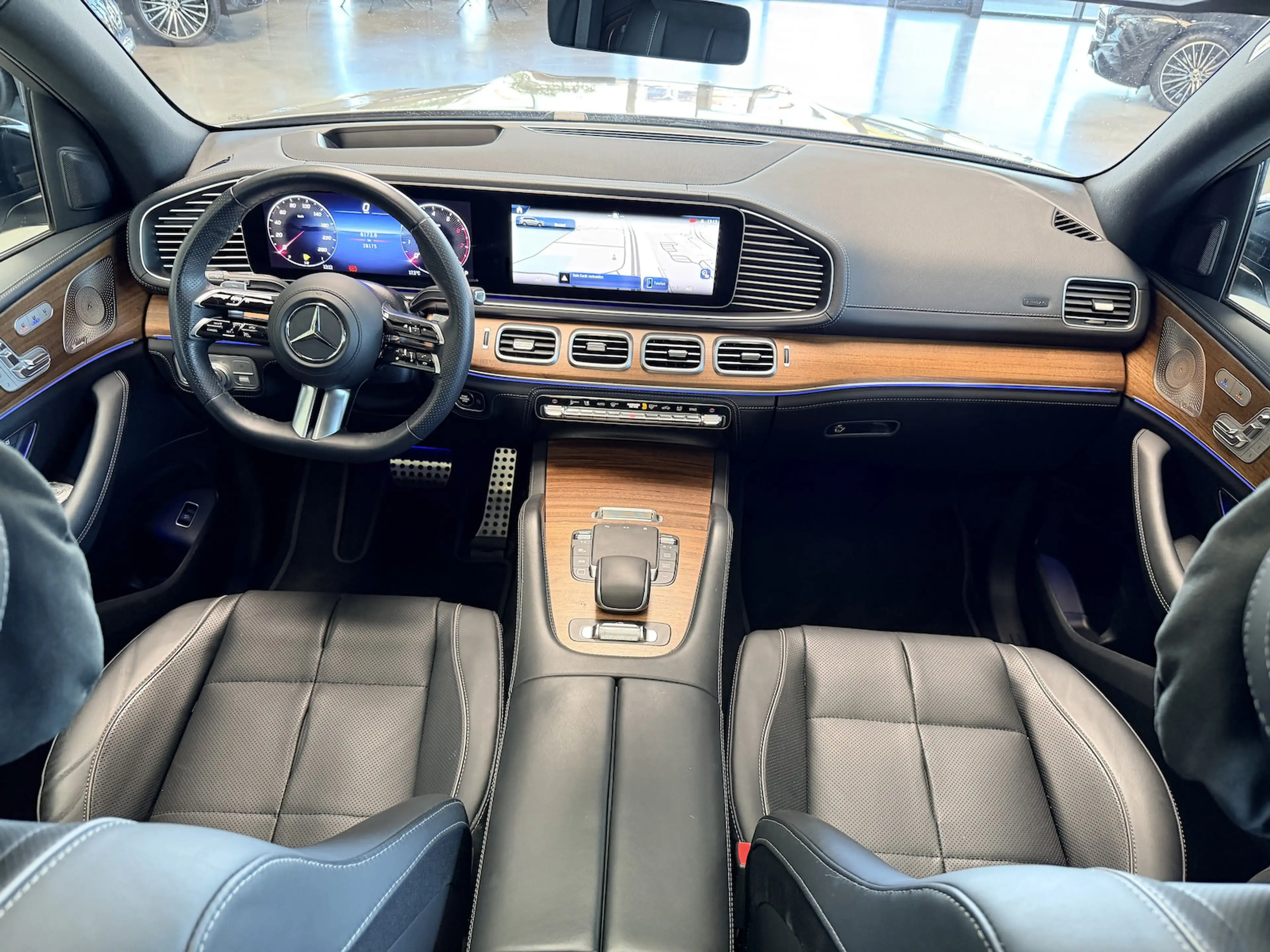 Mercedes-Benz GLS 450 4M AMG Night Keyless Magic 360Gr. HUP 7Sit. — photo 13