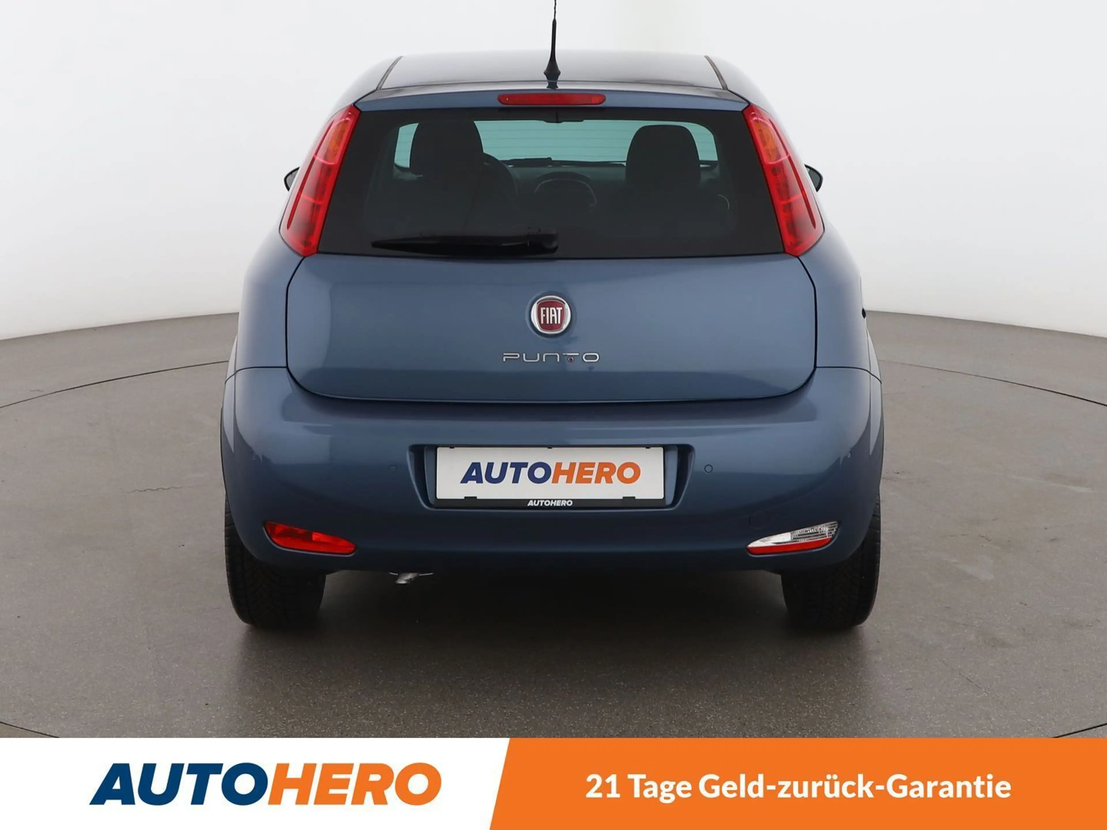 Fiat Punto 0.9 Nuova Collezione *TEMPO*NAVI*SHZ*KLIMAAUT*BT* — photo 5