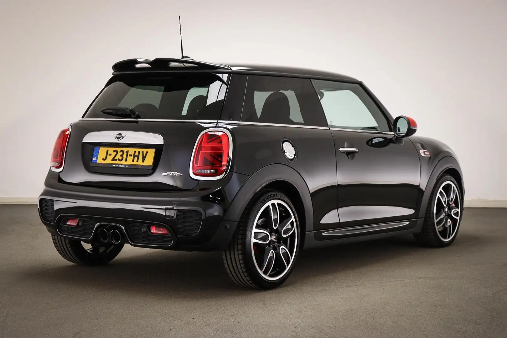 MINI John Cooper Works Mini 2.0 Chili | PARK ASSIS PACK | HALF LEDER | ST Noir - 2