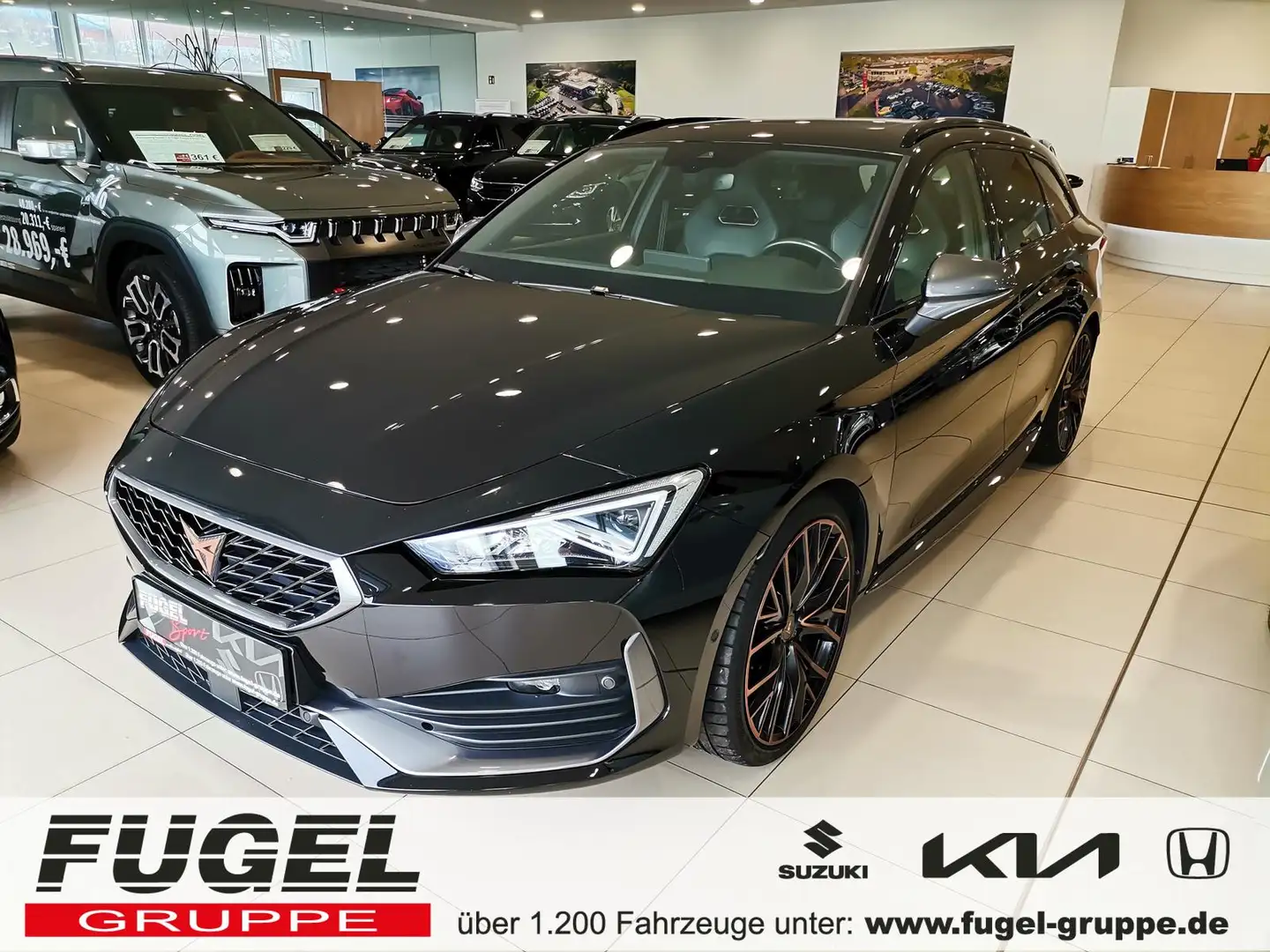 CUPRA Leon 2.0 TSI DSG VZ 4Drive 19Z.|Pano|Navi|AHK|ACC|Super Schwarz - 1