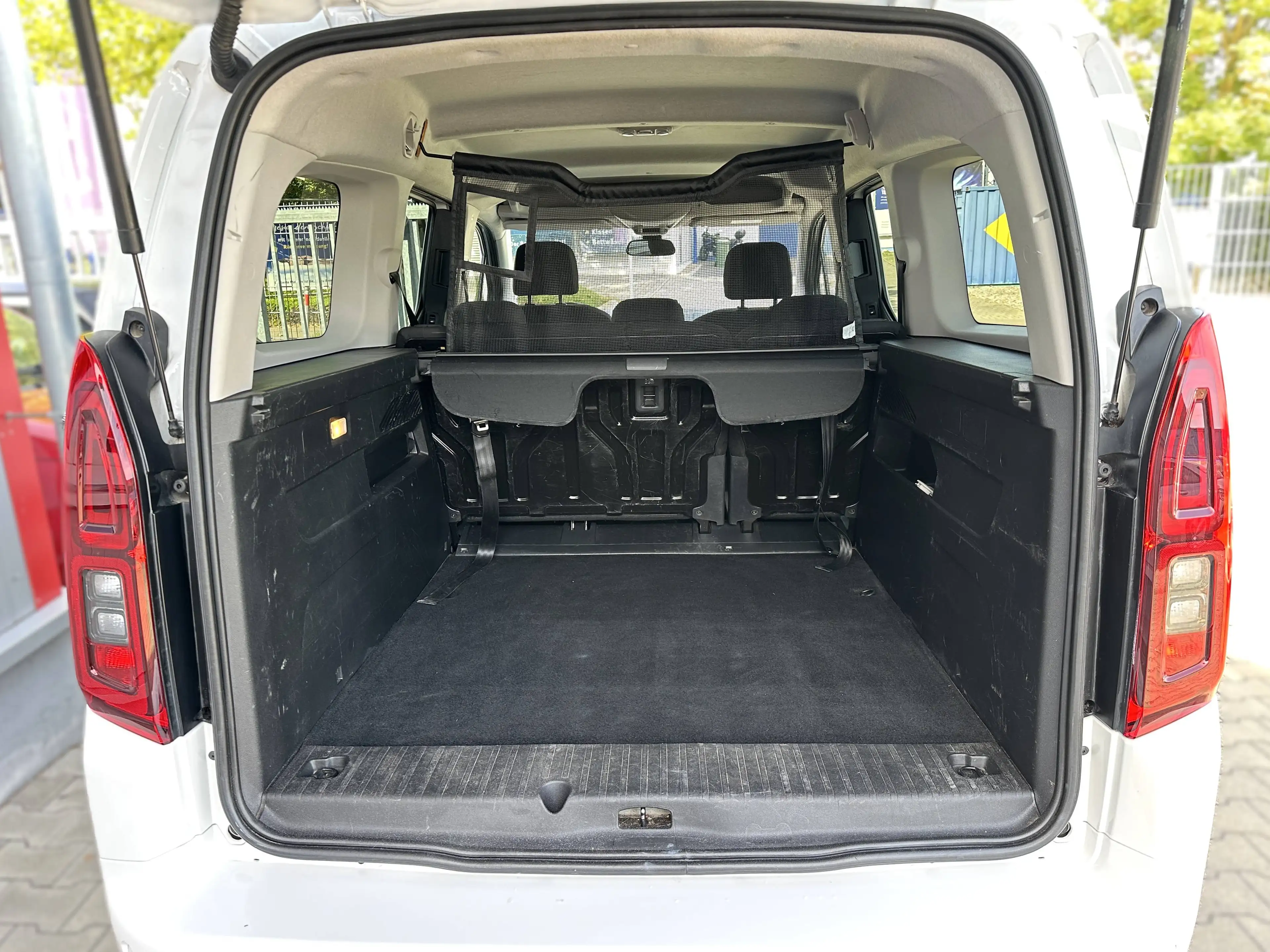 Opel Combo Life XL/Maxi/L2*Kamera*Navi*AHK*Parkpilot — photo 5