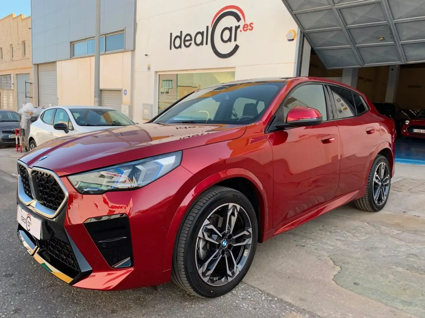 BMW X2 sDrive 18dA M Sport Rojo - 1
