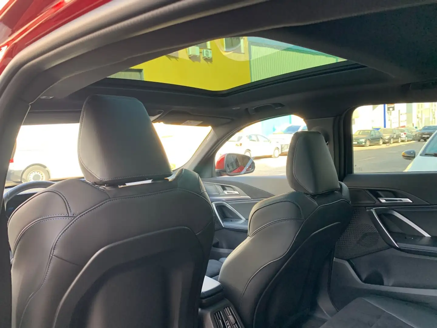 BMW X2 sDrive 18dA M Sport Rojo - 2