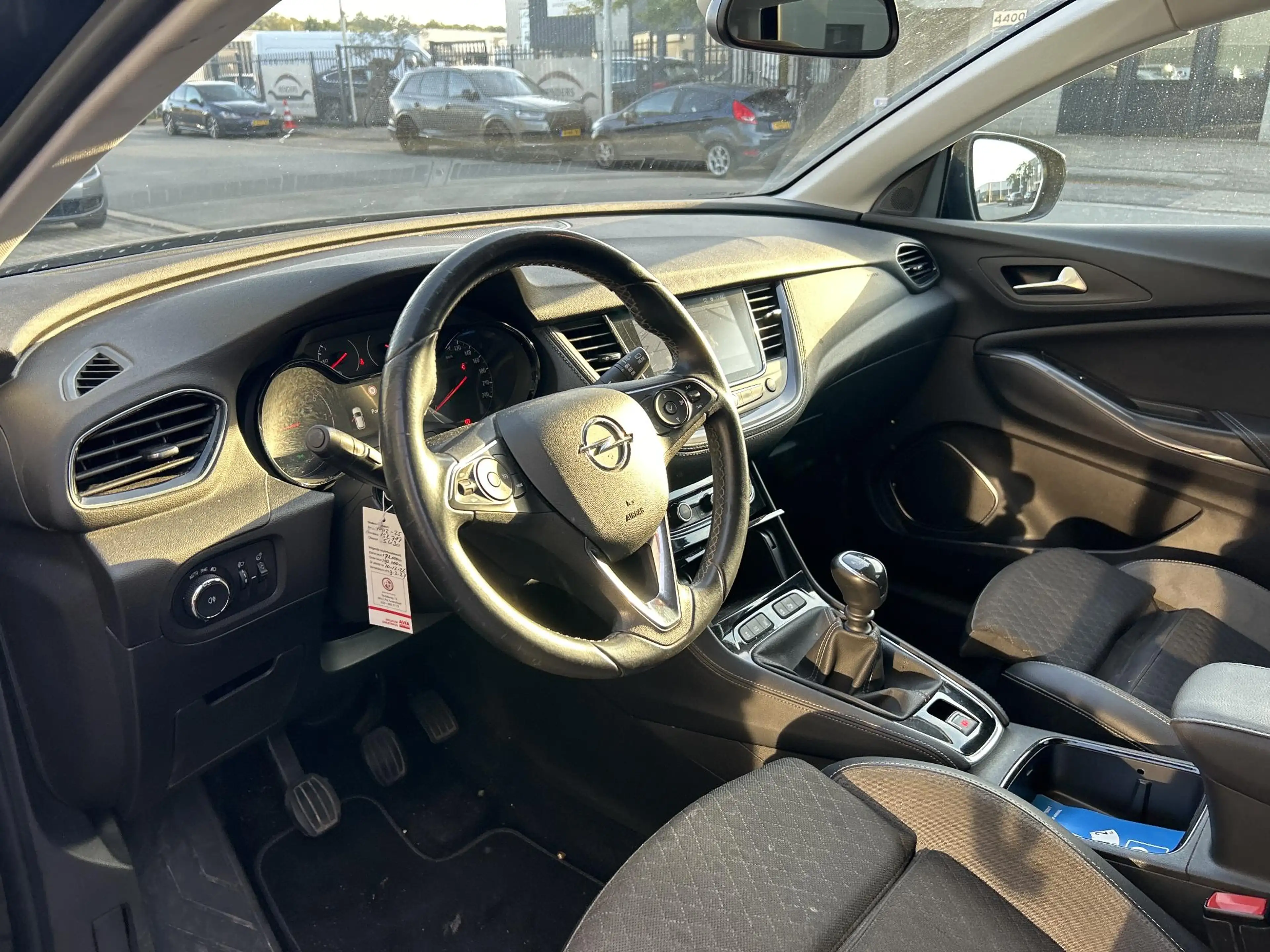 Opel Grandland X 1.2 Turbo Business + | Climate | Cruise | Navi | P — photo 3