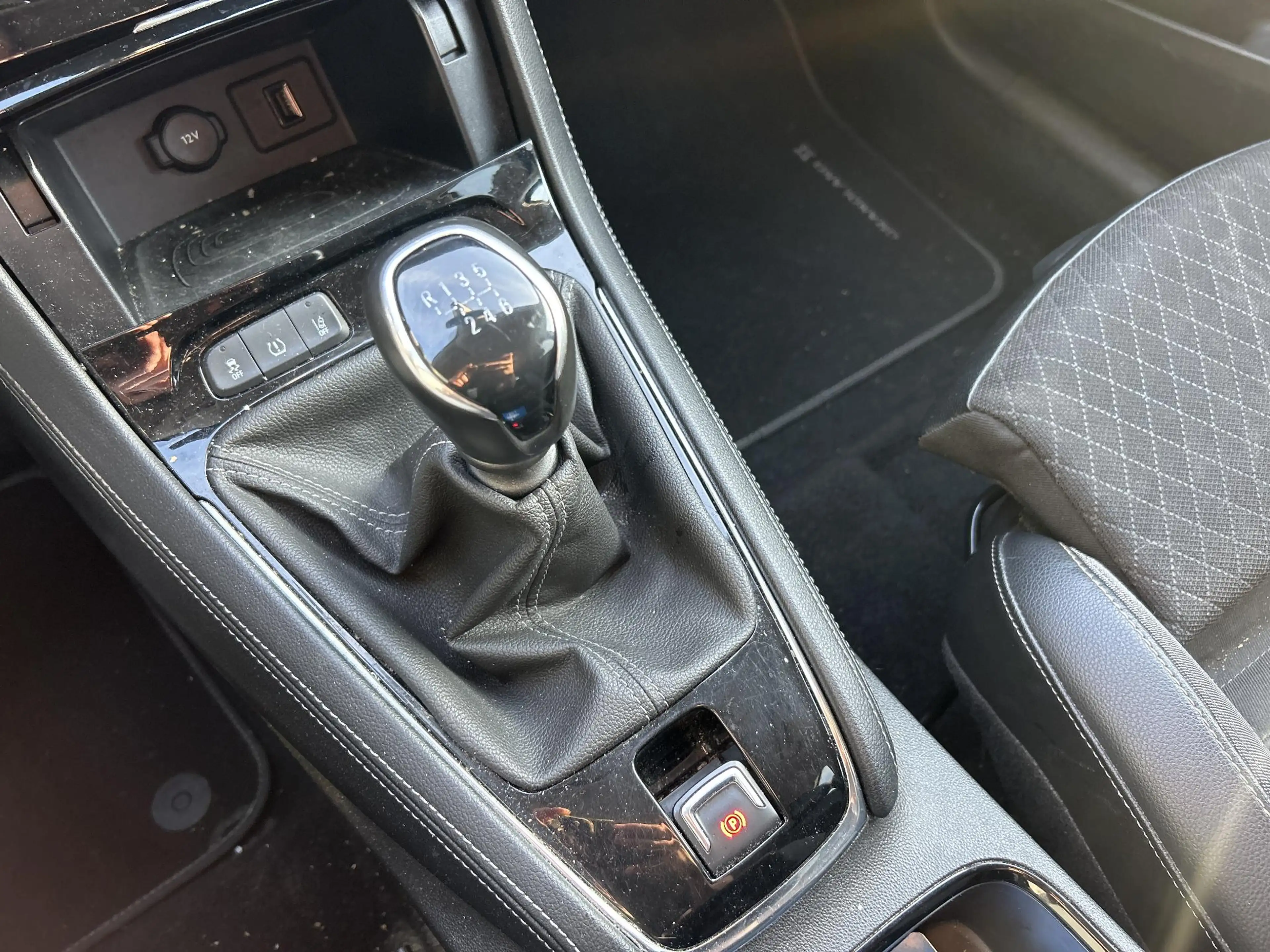 Opel Grandland X 1.2 Turbo Business + | Climate | Cruise | Navi | P — photo 14