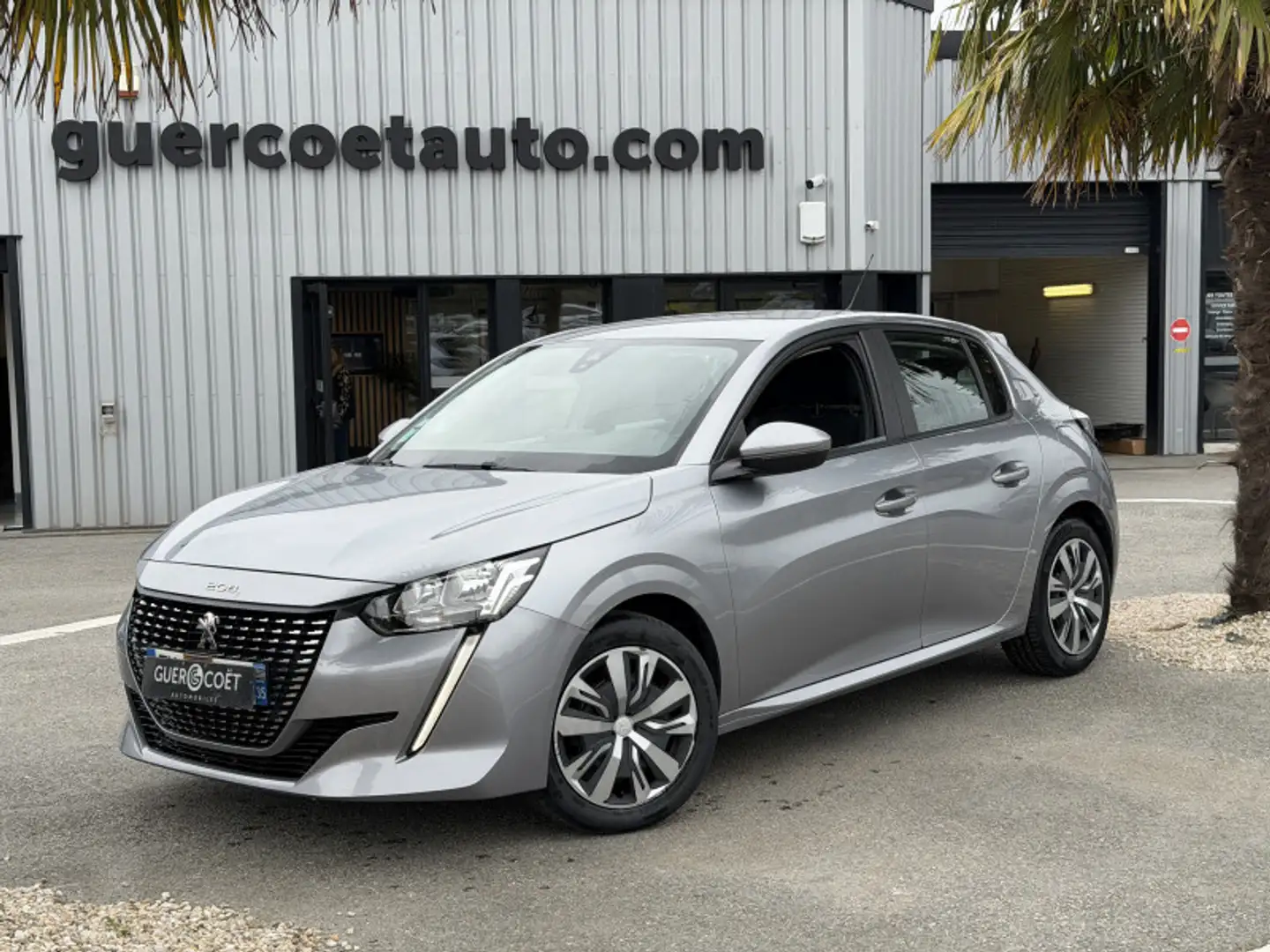 Peugeot 208 1.2 PURETECH 75CH S\u0026S ACTIVE BUSINESS Gris - 2