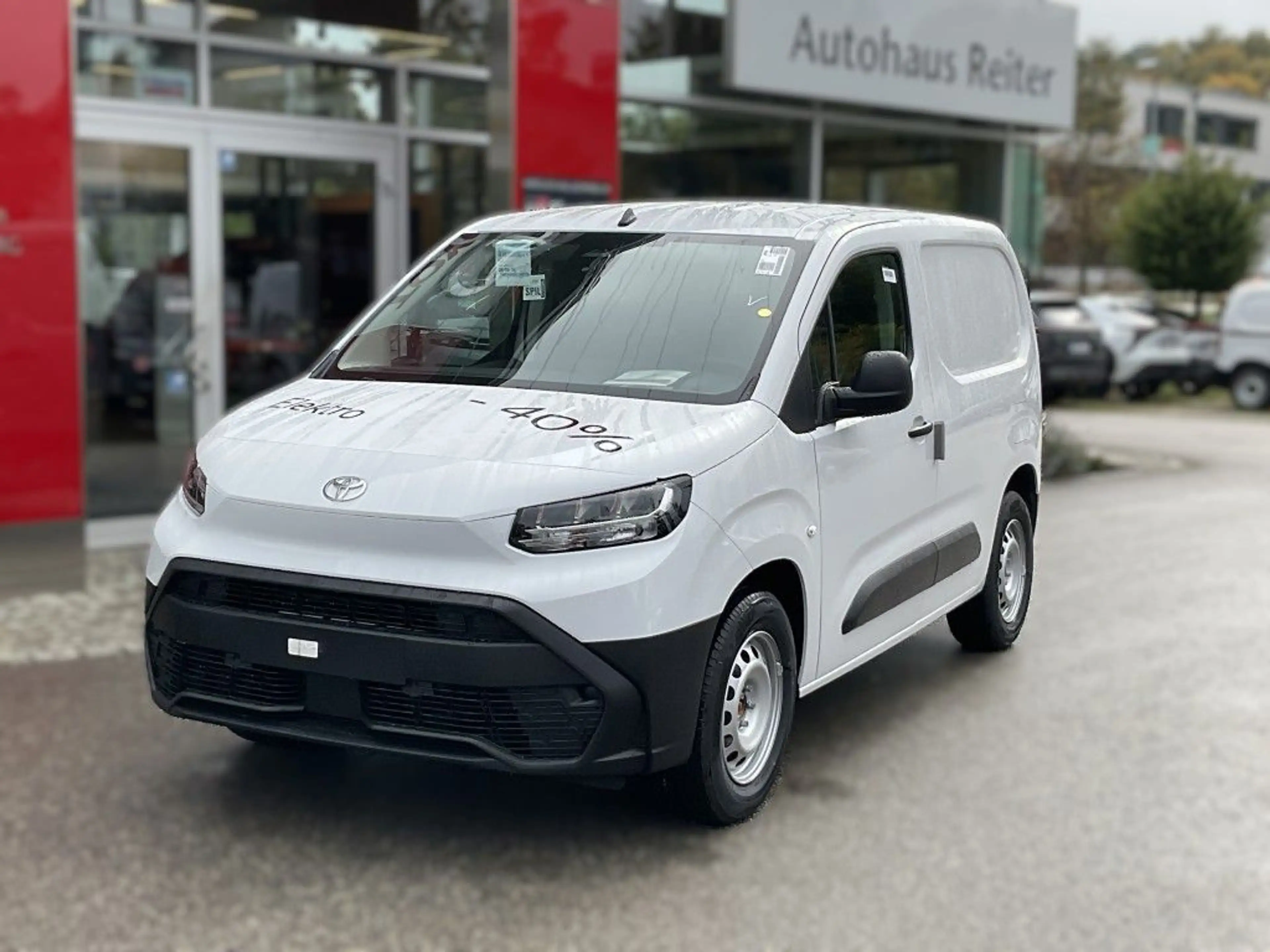 Toyota Proace City Electric (50 kWh) L1 Work (E)