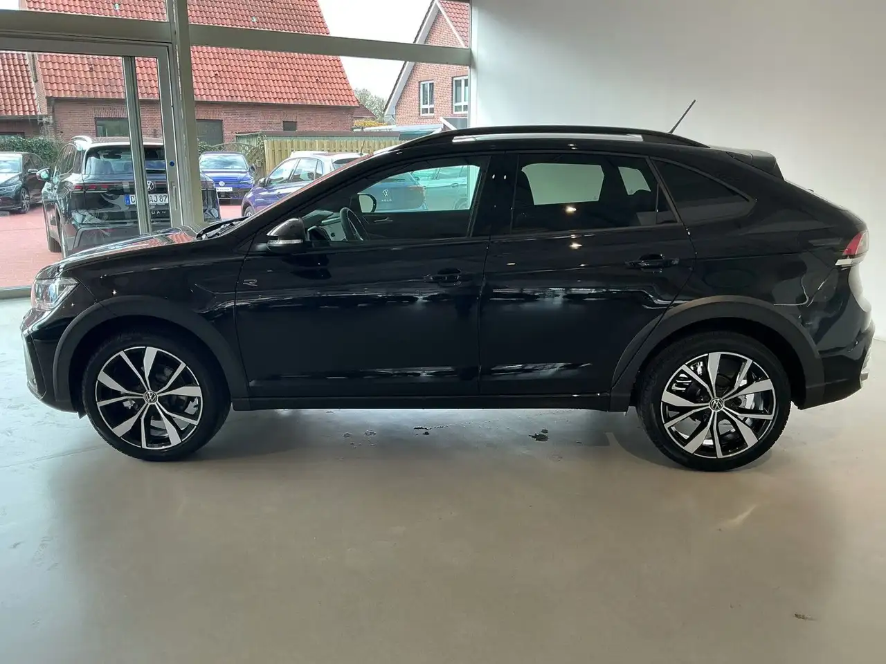 Volkswagen Taigo 1.0 TSI R-Line DSG | IQ.LIGHT | ACC | Sitz 8