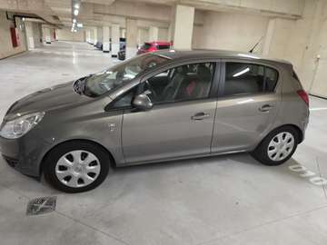 1.4 16V Color Edition