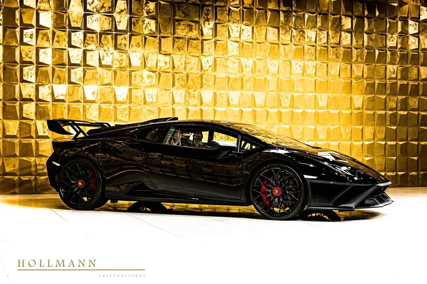 Lamborghini HURACAN STO + LIFT + CAMERA + Czarny - 2