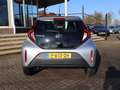 Toyota Aygo X 1.0 VVT-i MT PLAY + ADAPTIVE CRUISE | CAMERA | APP Gris - thumbnail 8