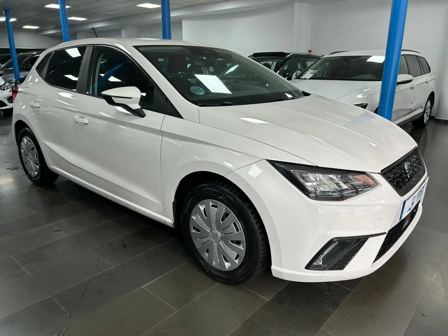 SEAT Ibiza 1.0 MPI Evo S&S Reference 80 Blanc - 2