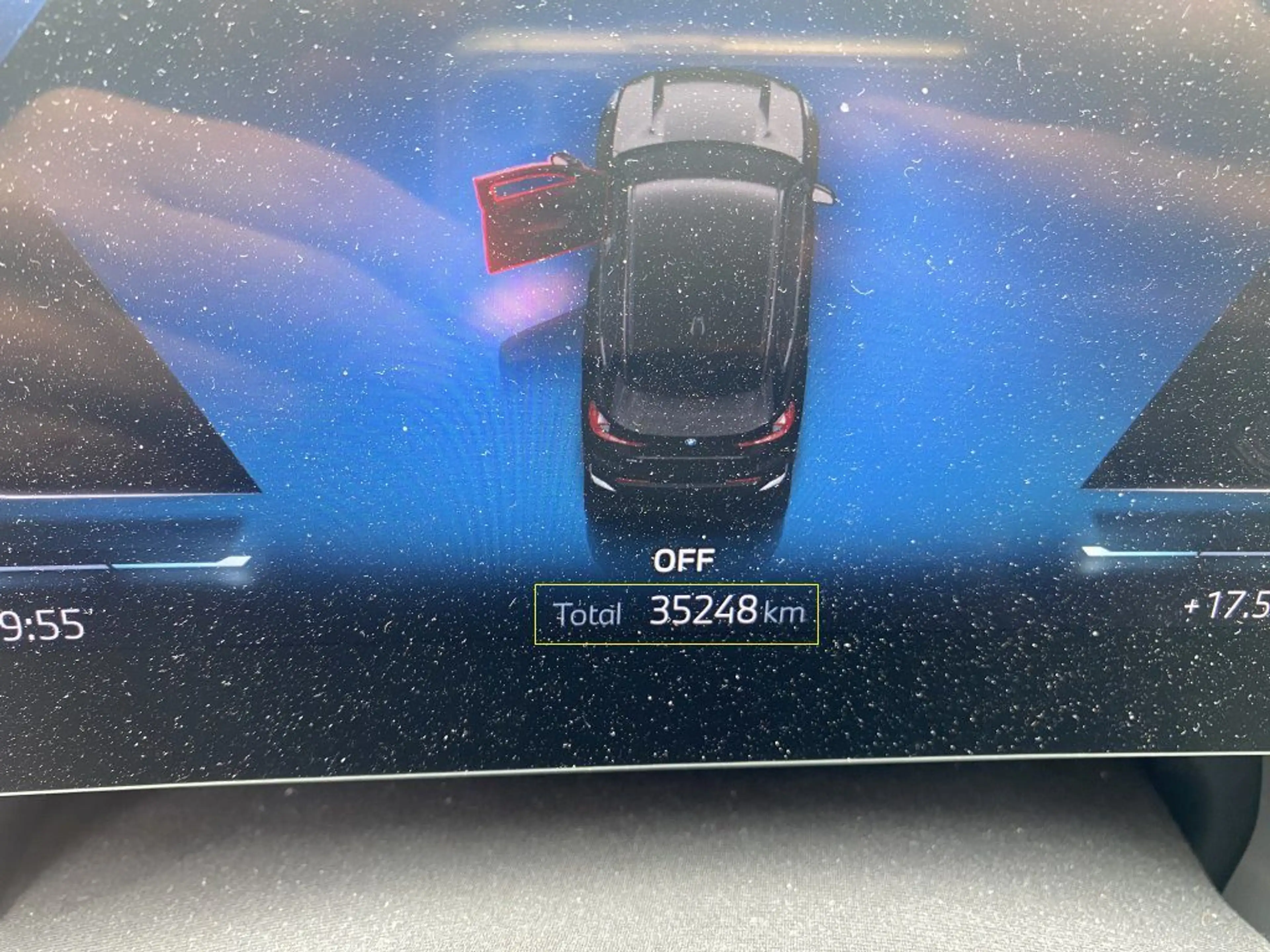 BMW iX1 iX1 eDrive20-Klimaaut-Navi-360°-Sitzhzg-AHKschwenkbar — photo 5