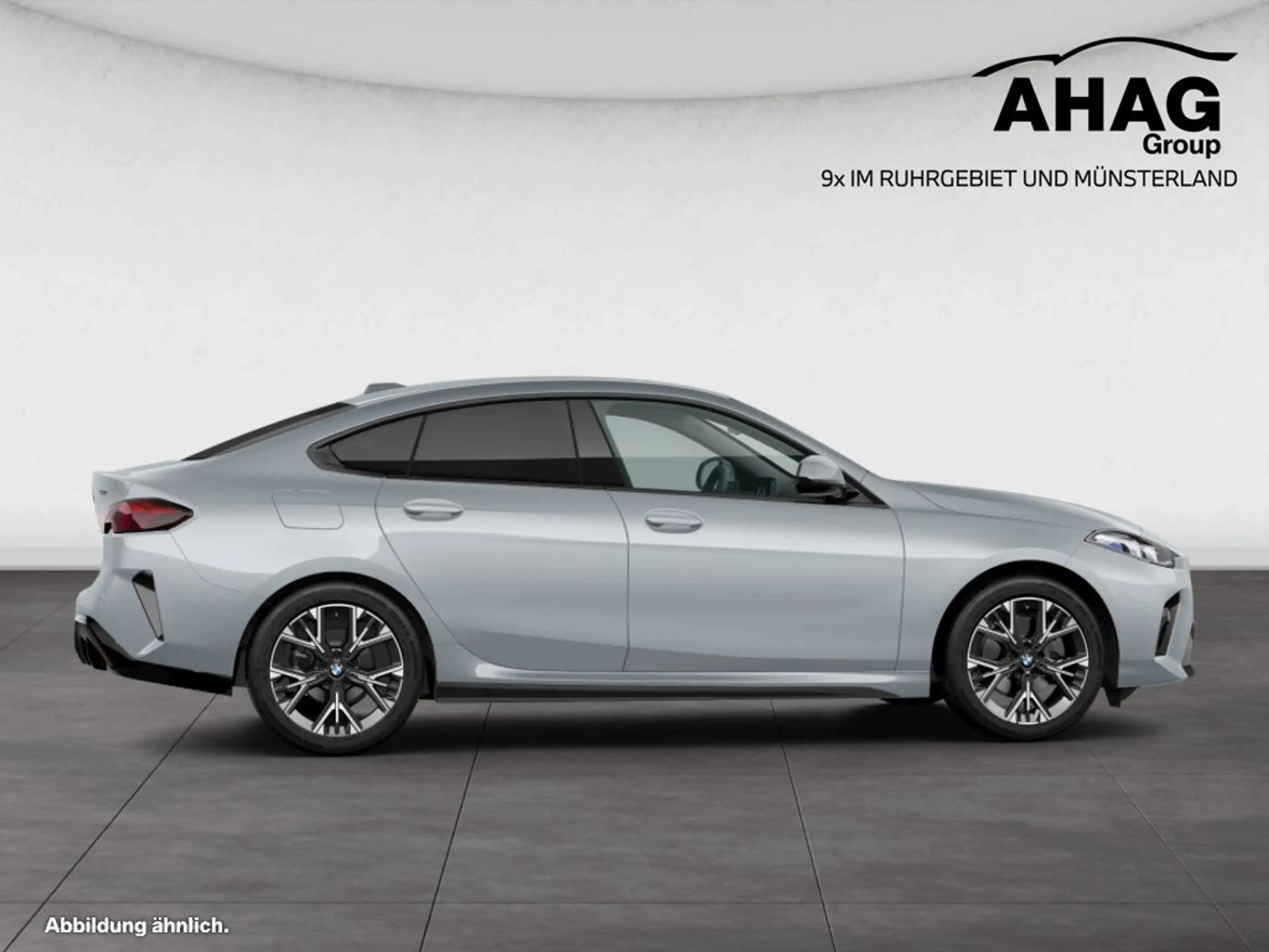 BMW 220 Gran Coupé — photo 8