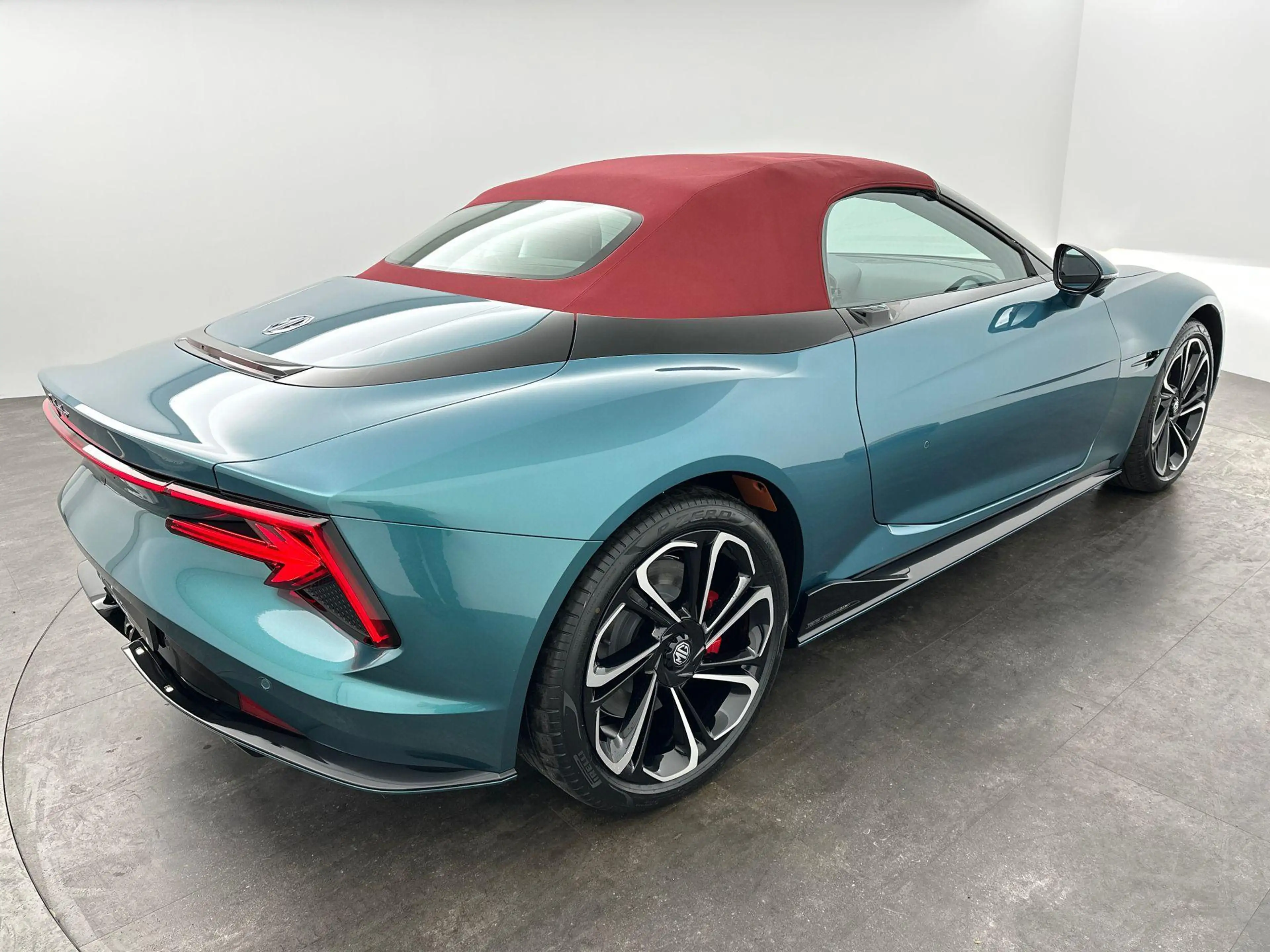 MG Cyberster MG GT 77kWh | Nu in de showroom! | Unieke auto! | — photo 12