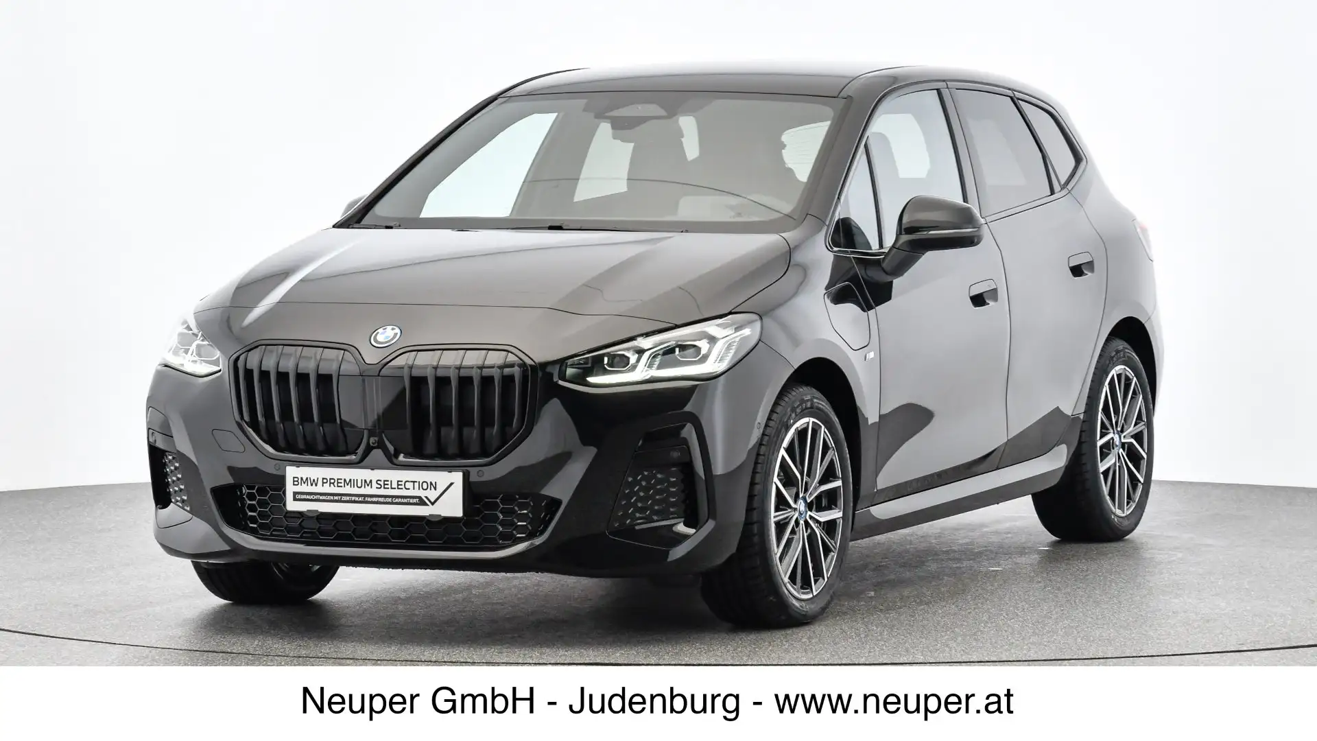 BMW 225 e xDrive Schwarz - 1