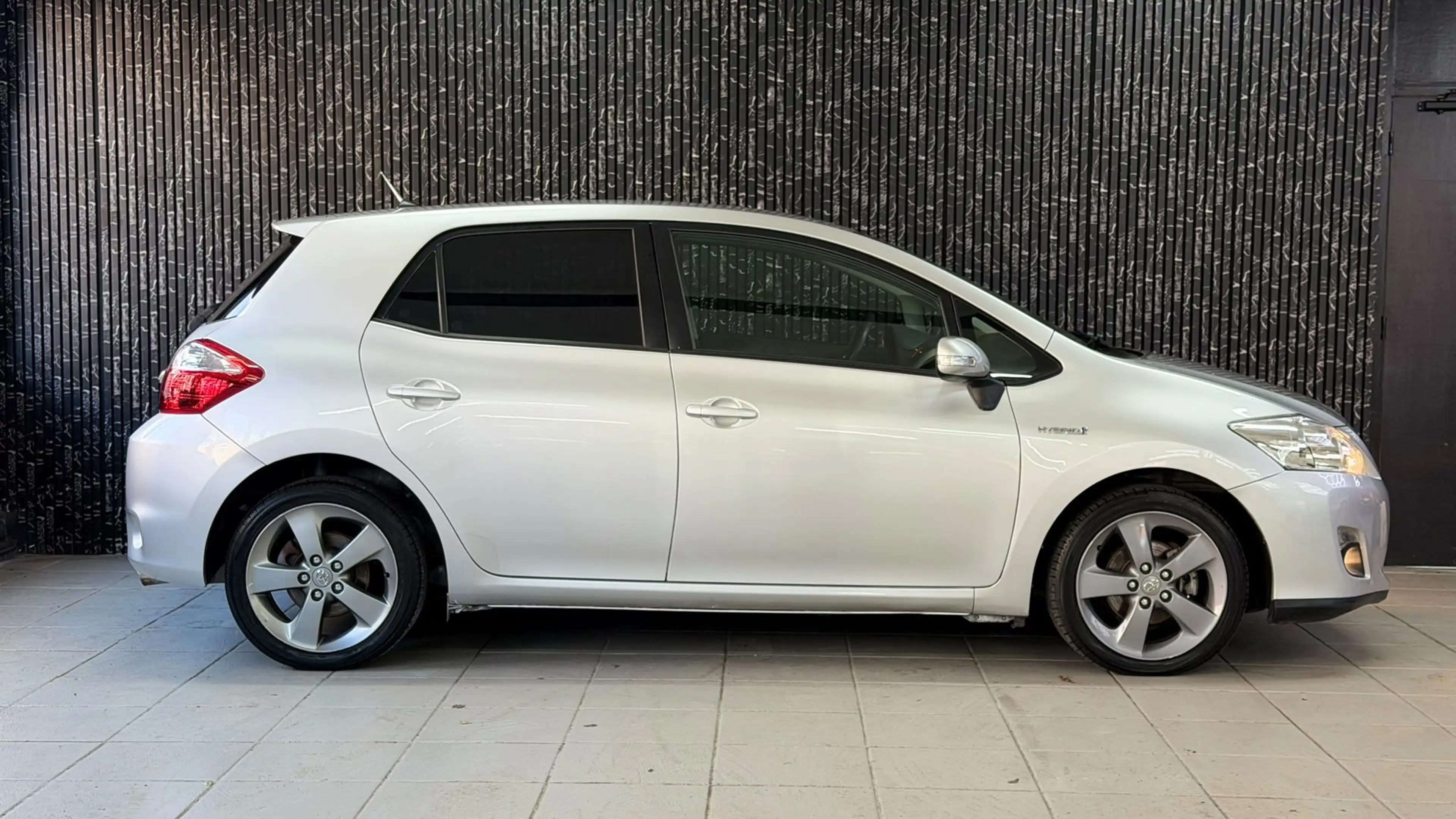 Toyota Auris 1.8 Full Hybrid Business Automaat | Navi | Airco — photo 9