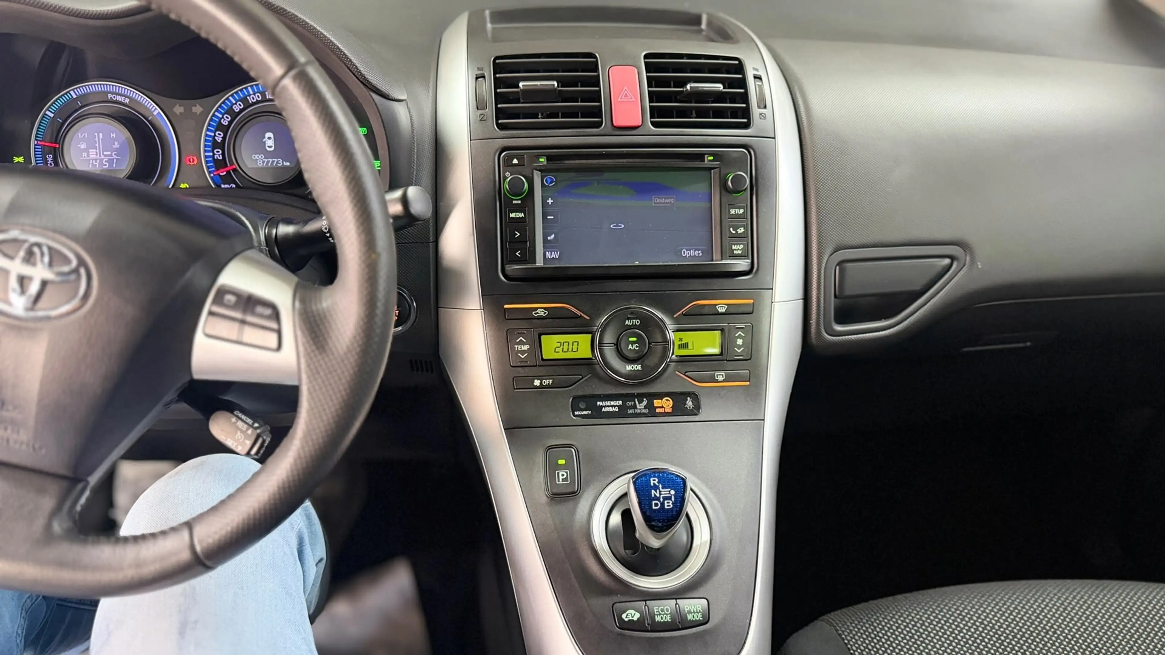 Toyota Auris 1.8 Full Hybrid Business Automaat | Navi | Airco — photo 13