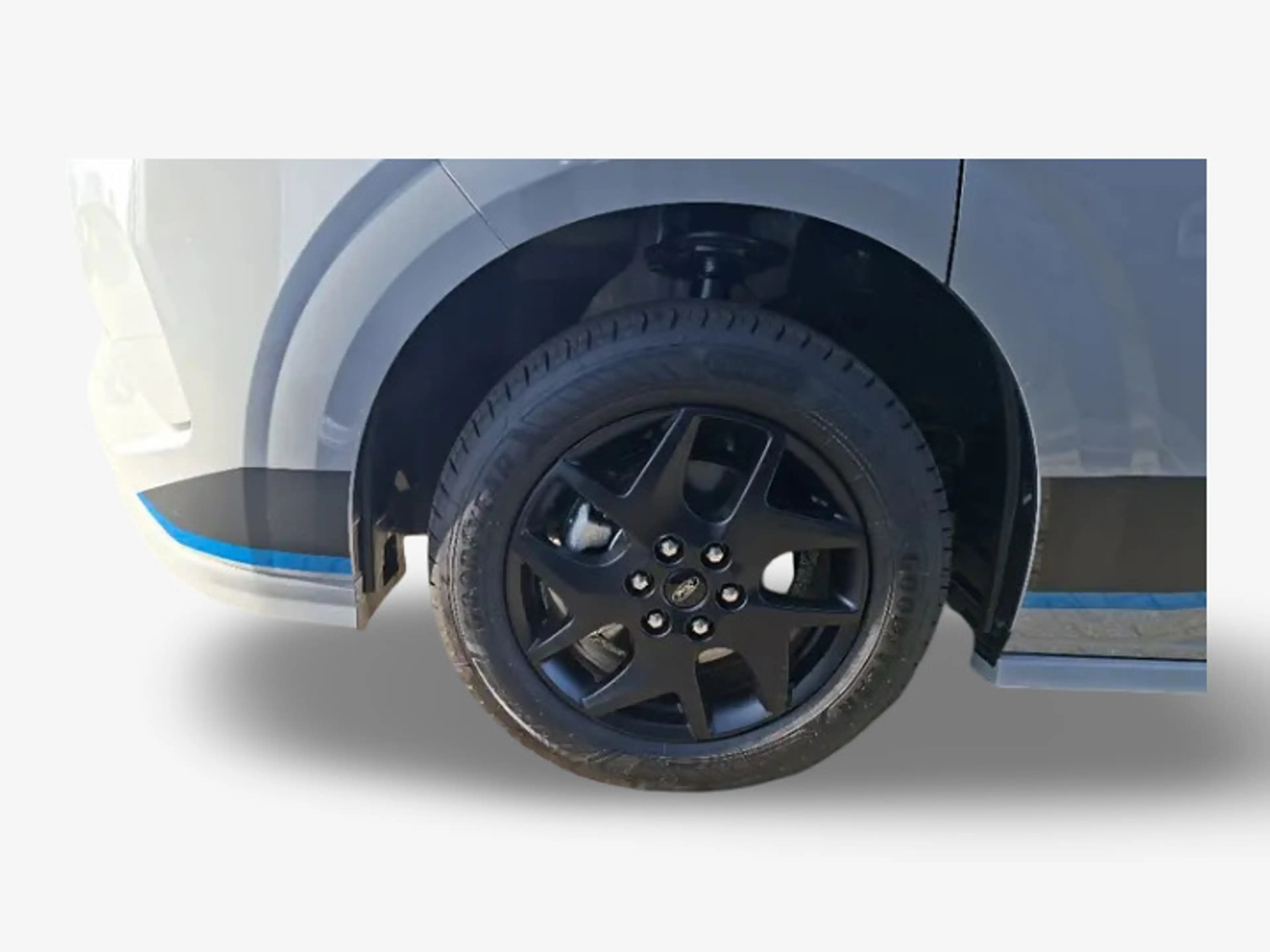 Ford Transit Custom 2.5 Duratec 232 Hybrid PHEV L1H1 Sport Doka — photo 5
